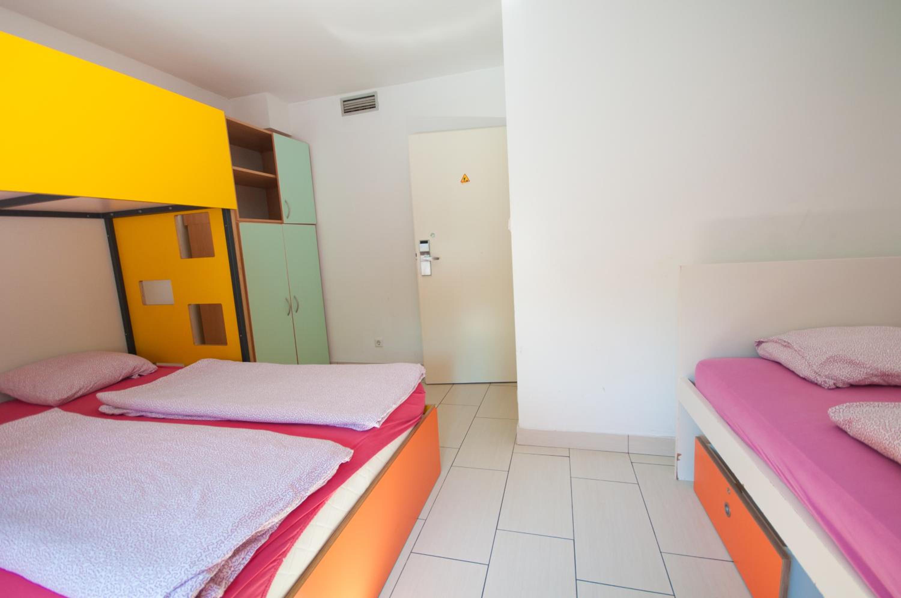 Foto 31 de 45 de Simbol Hostel & Rooms with Free Private Parking