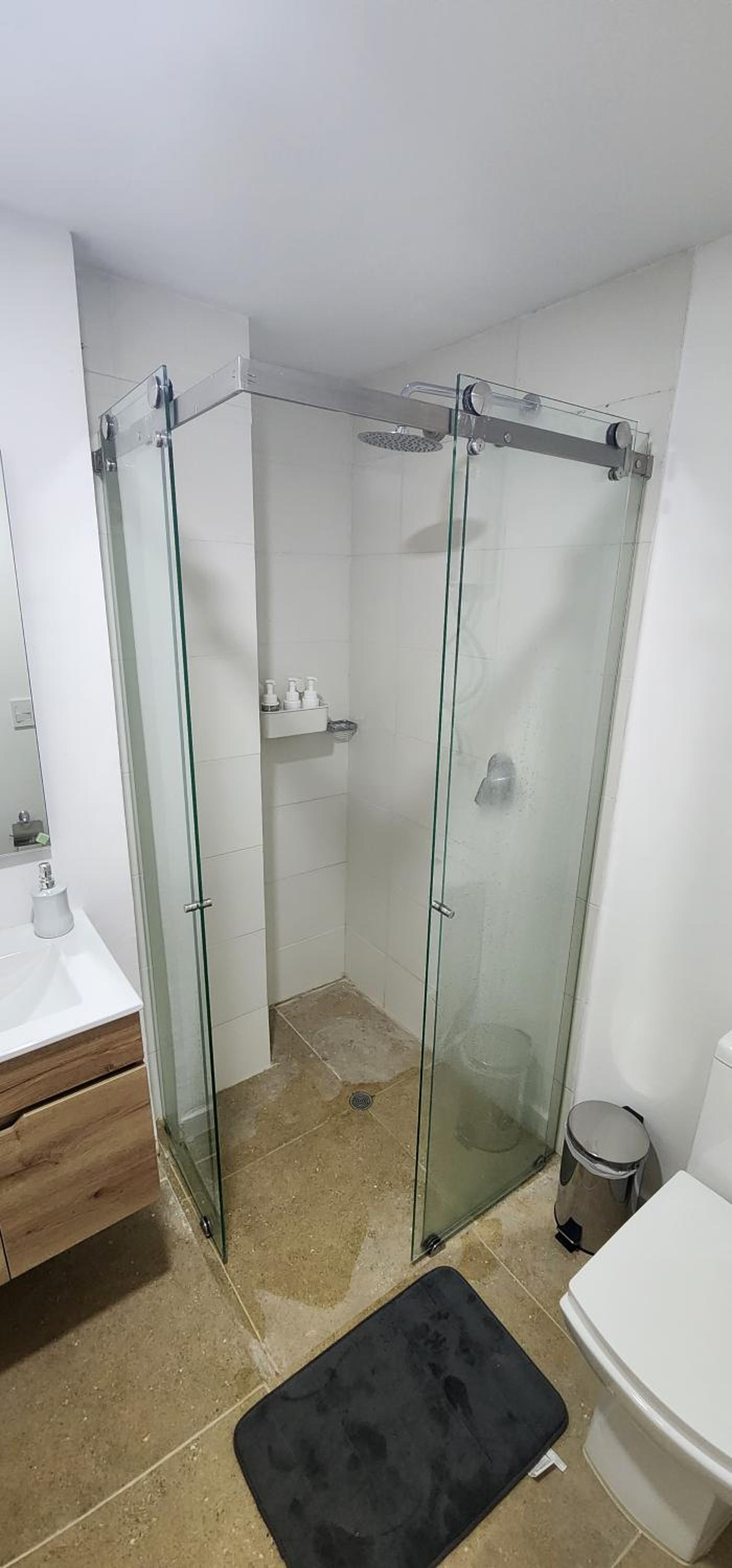 Studio for 3 People