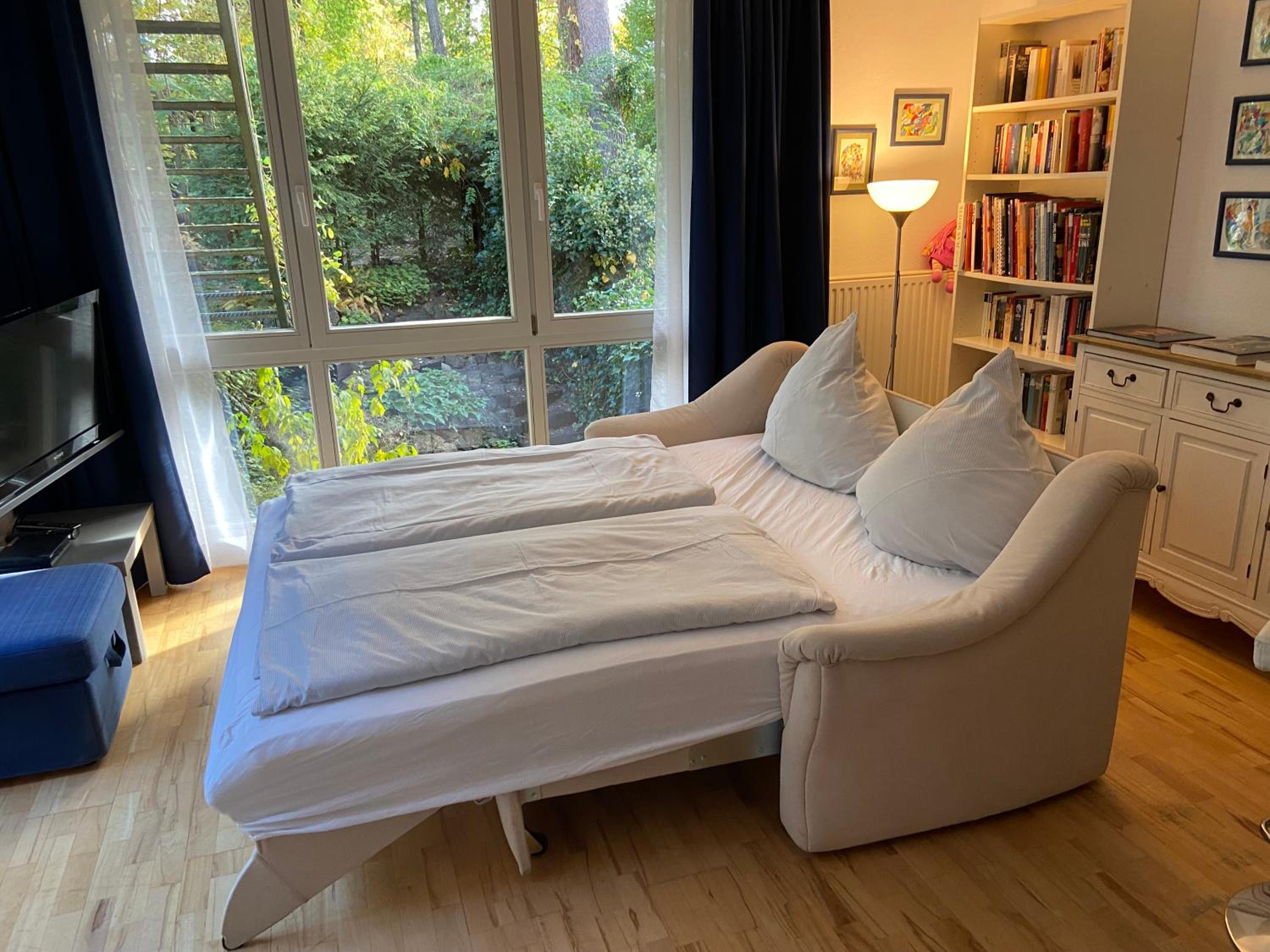 Einliegerwohnung mit Wintergarten (EG)