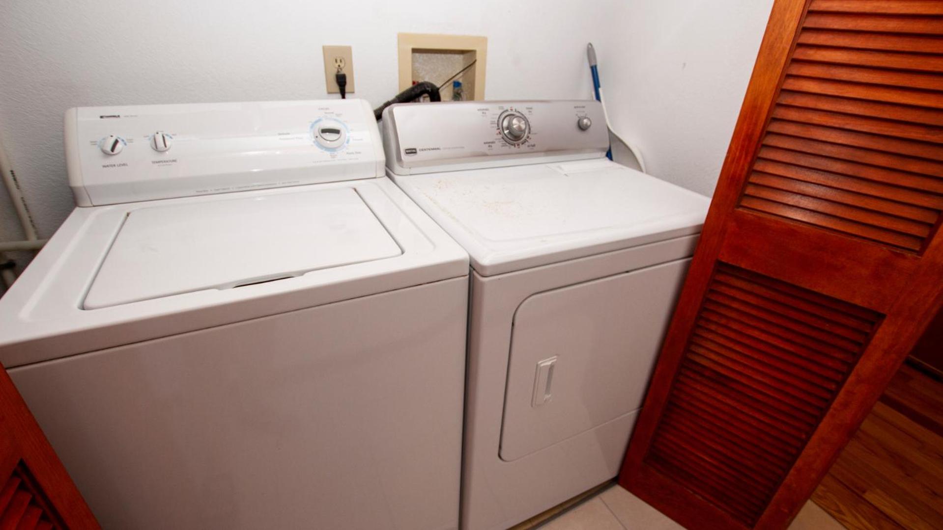 Oceanside, Close to beach, Private Pool, Hot Tub, GF1, Ternabout