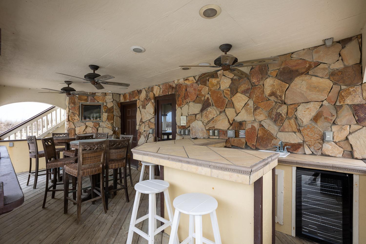 OCEANFRONT, Pool, H Tub, Theater Rm, Rec Rm, Prvt Beach access, KD1613, Paradise VI view 5