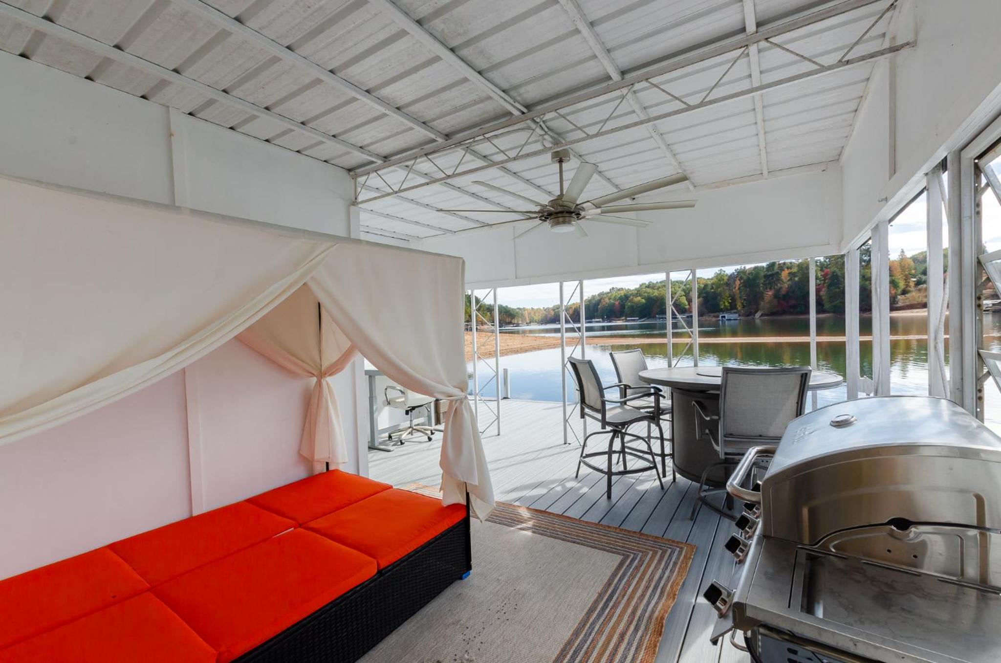 Lakeside Haven