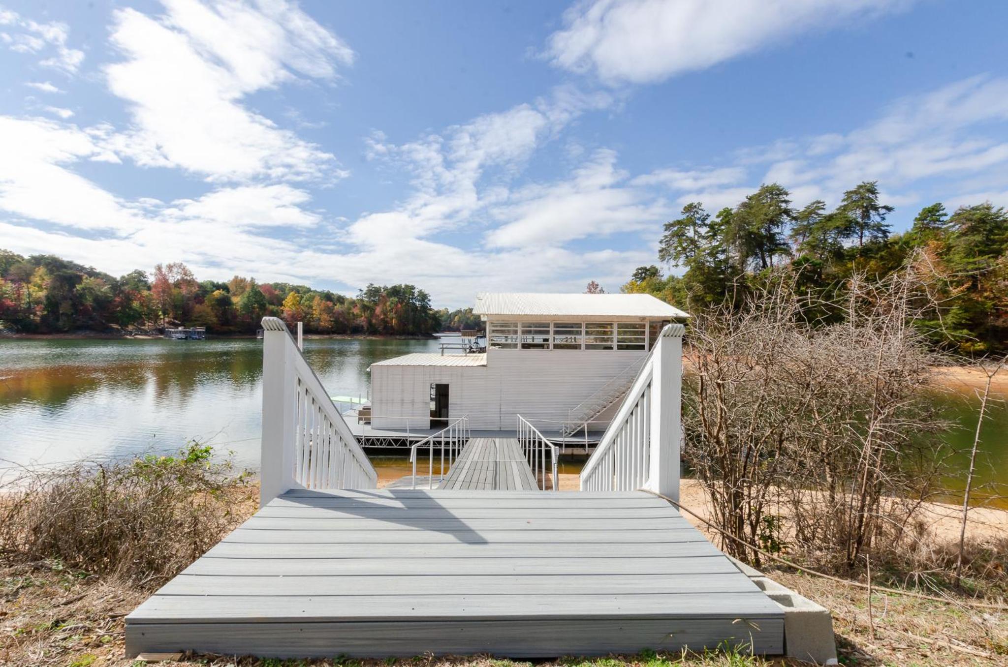 Lakeside Haven