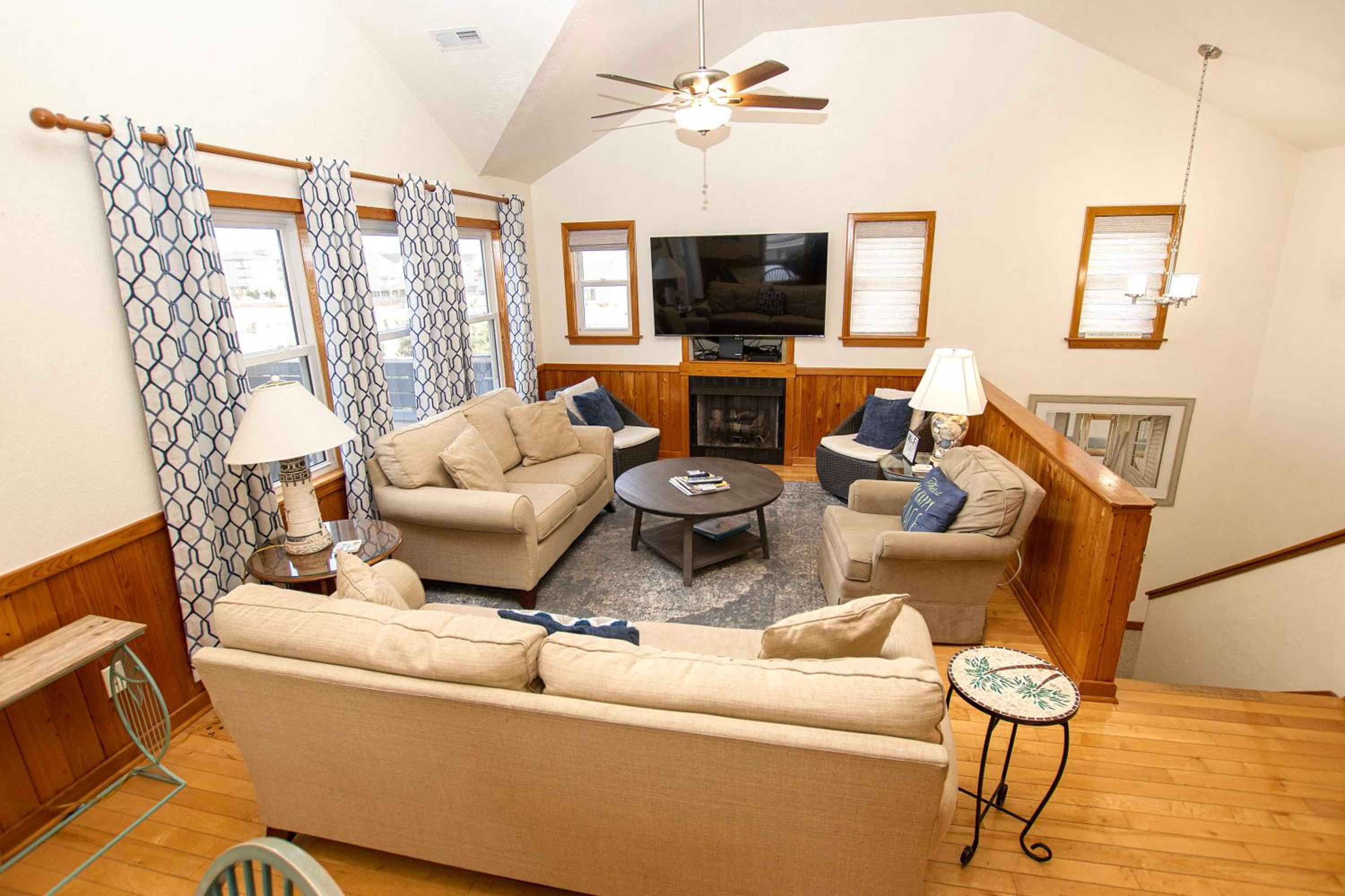 Oceanside, Private Pool, Hot Tub, Close to Beach! KD814, Stay Here on Porpoise view 4