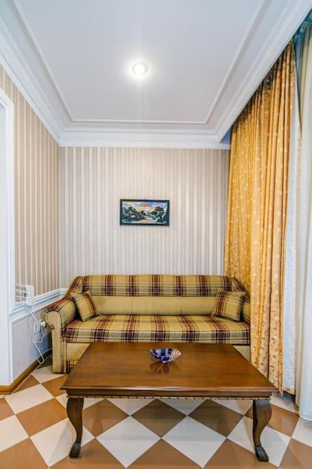 White Apartment LUX