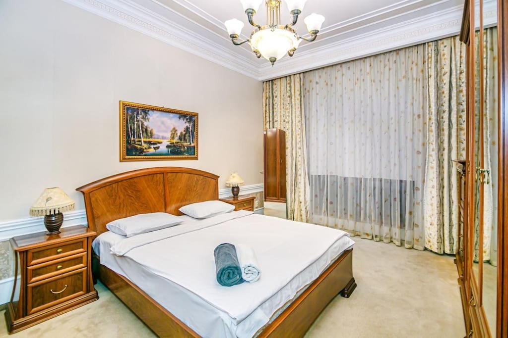 White Apartment LUX