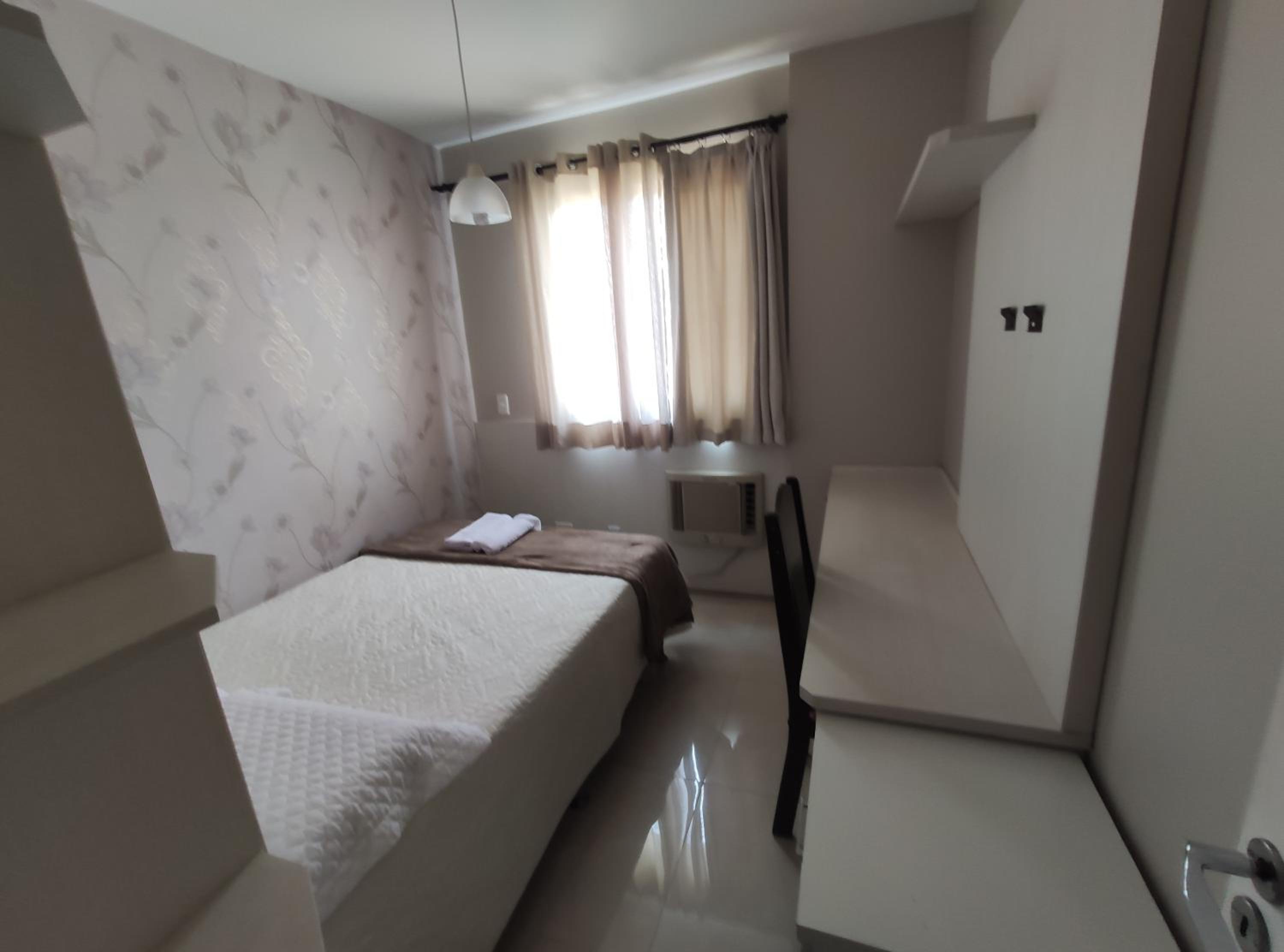 Apartamento completo Garden Bosque - próximo ao hospital São Matheus e shopping Pantanal