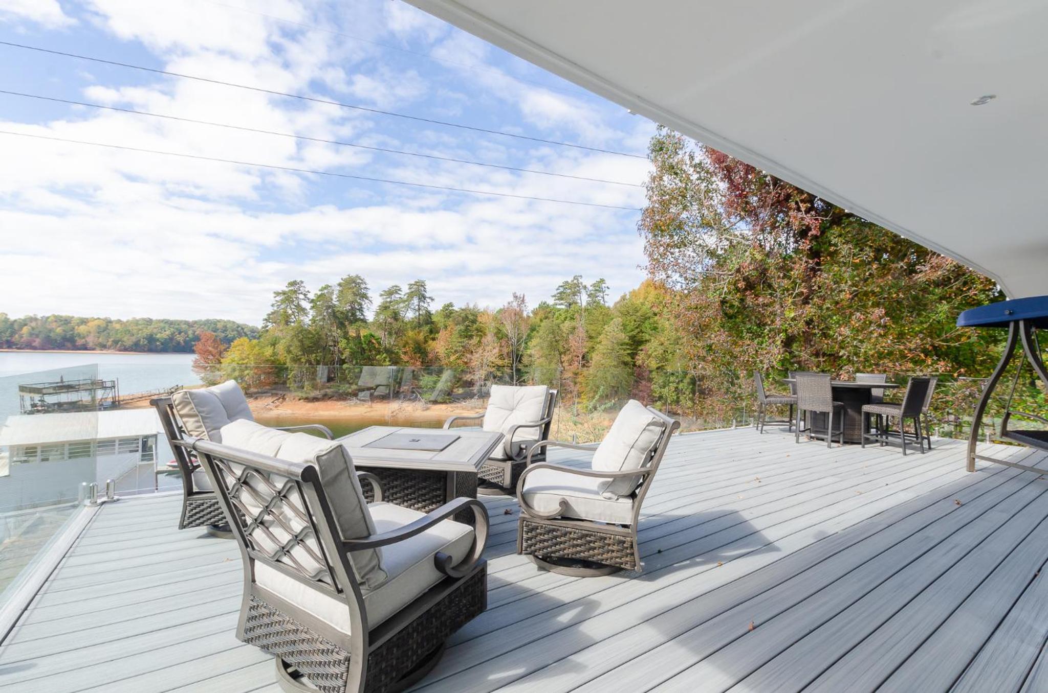 Lakeside Haven