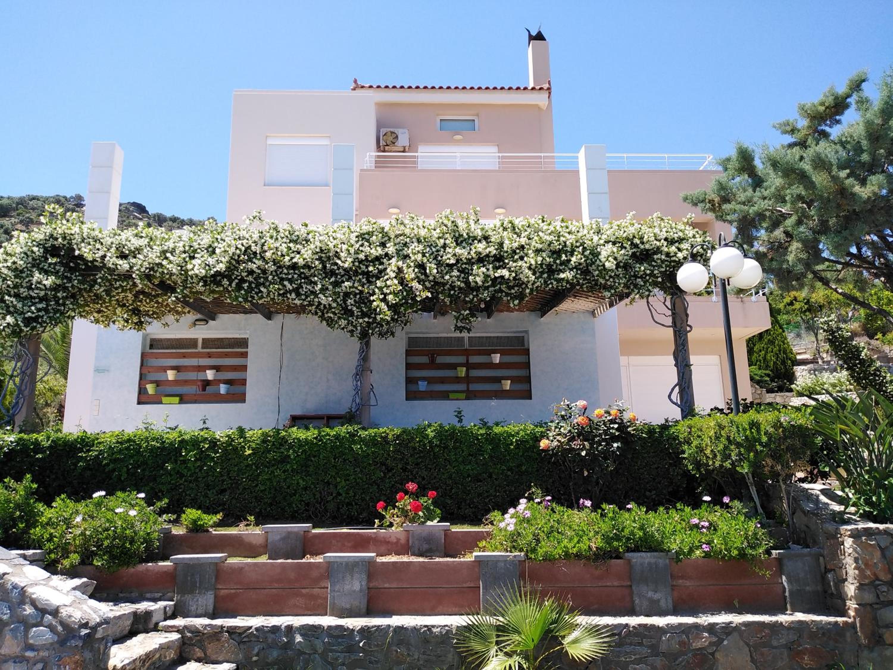 Agnanti Villas