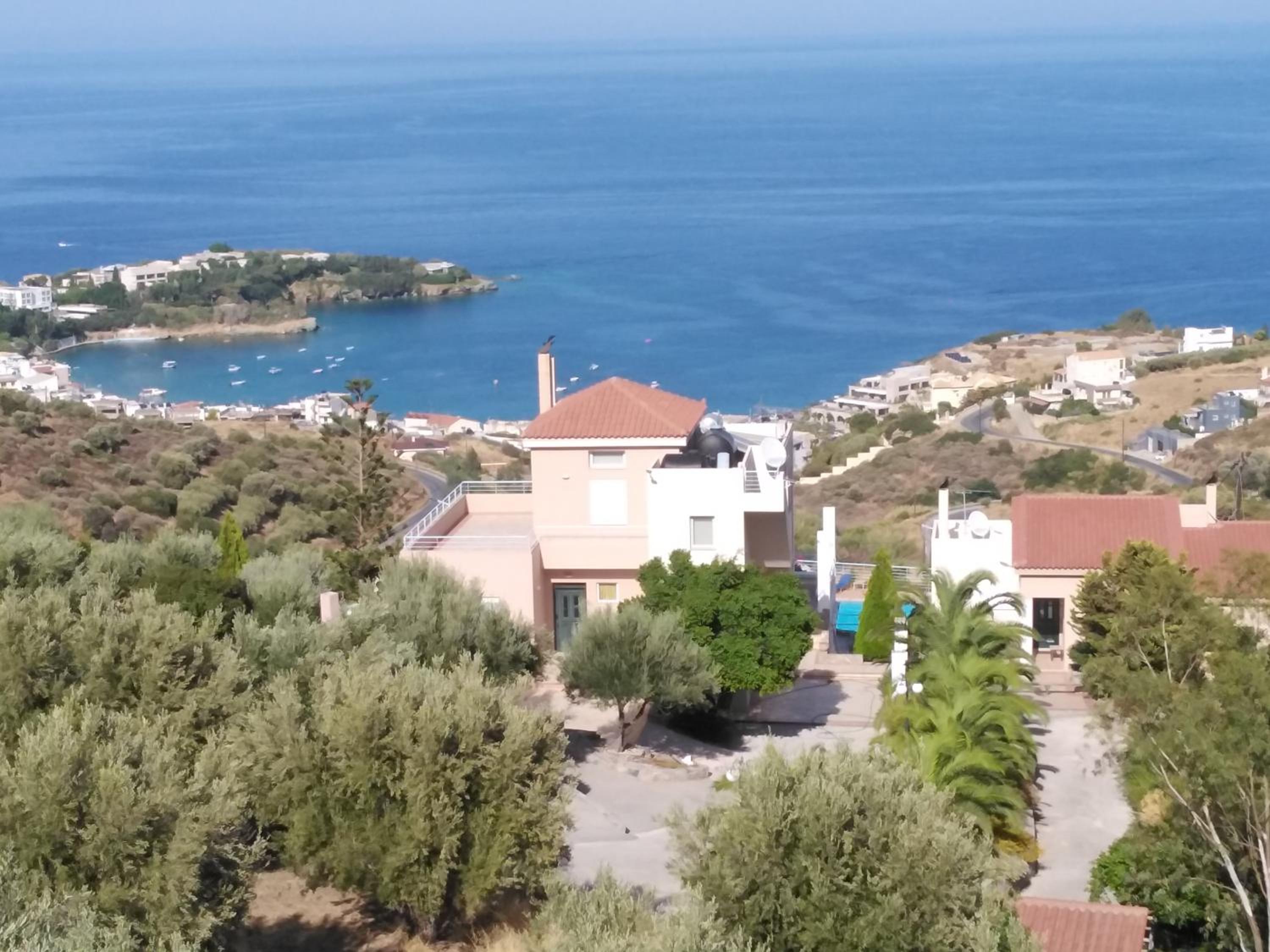Agnanti Villas