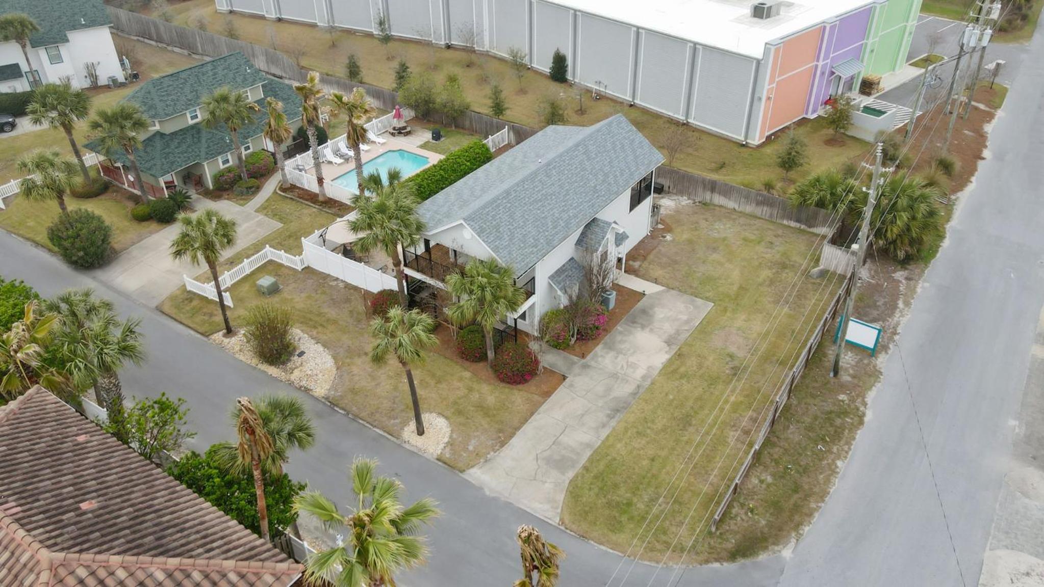 Photo 43
