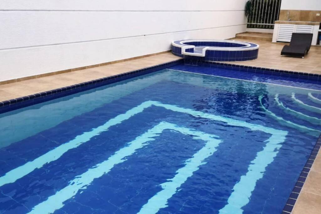 Hermosa casa en condominio privado.