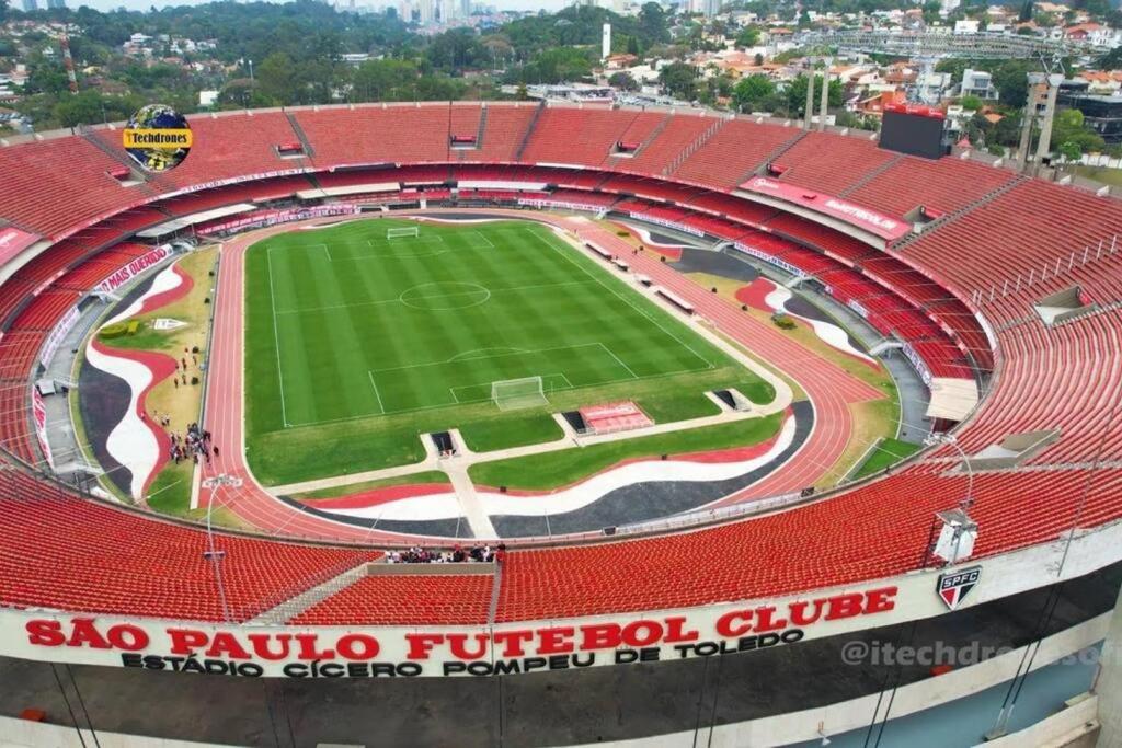 Apto Flat no Morumbi com Vista Incrível !