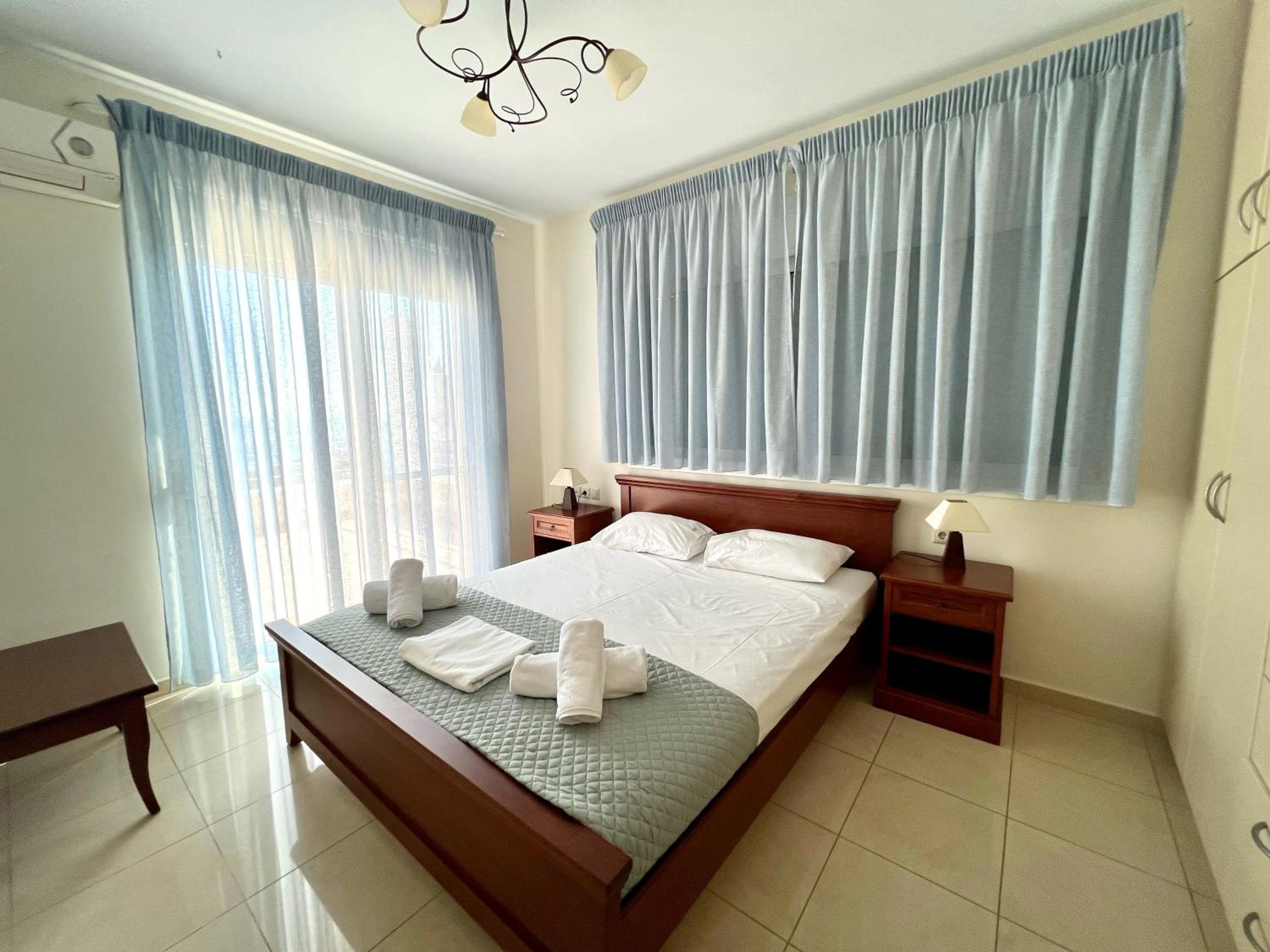 Agnanti Villas