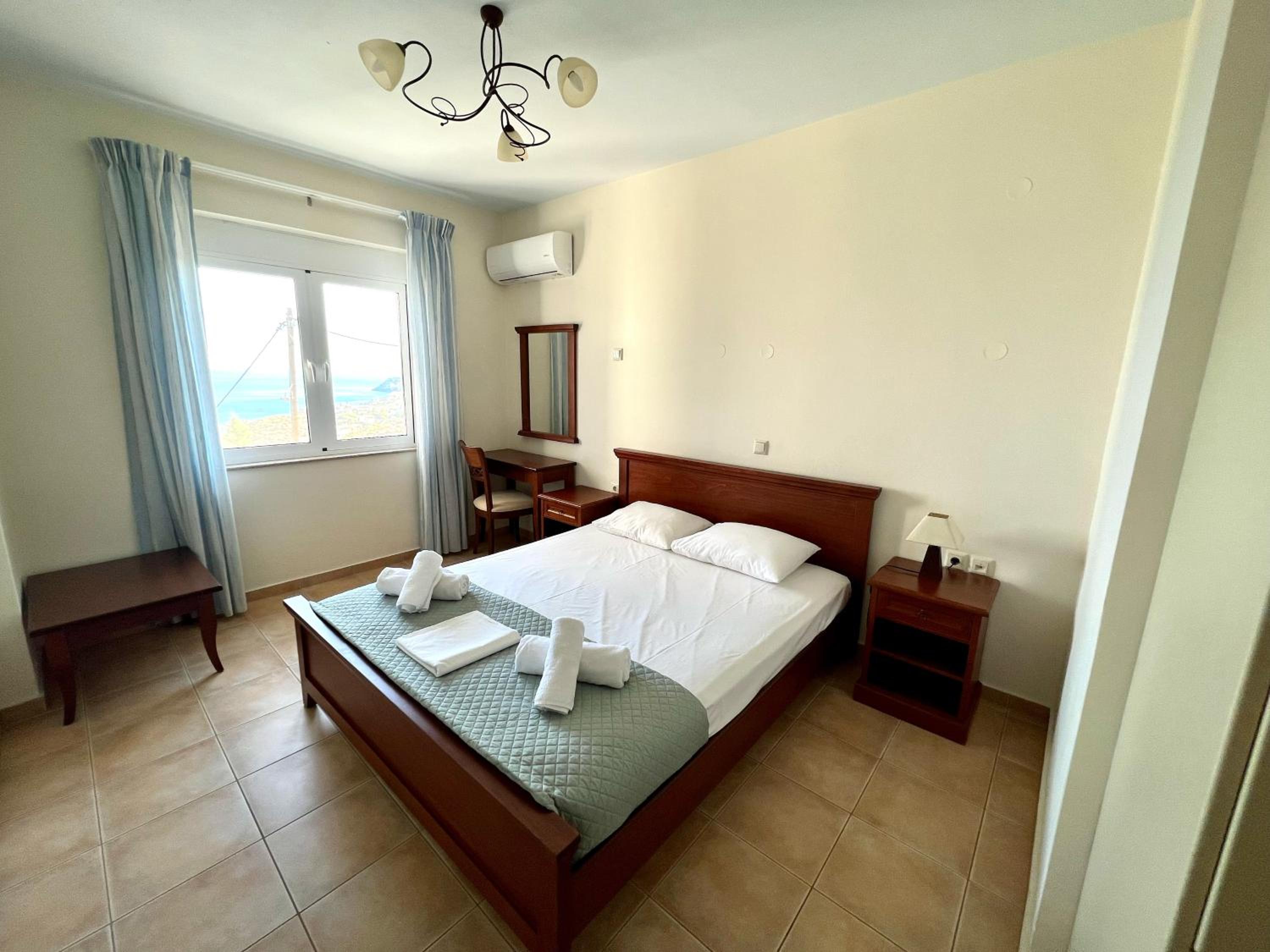 Agnanti Villas