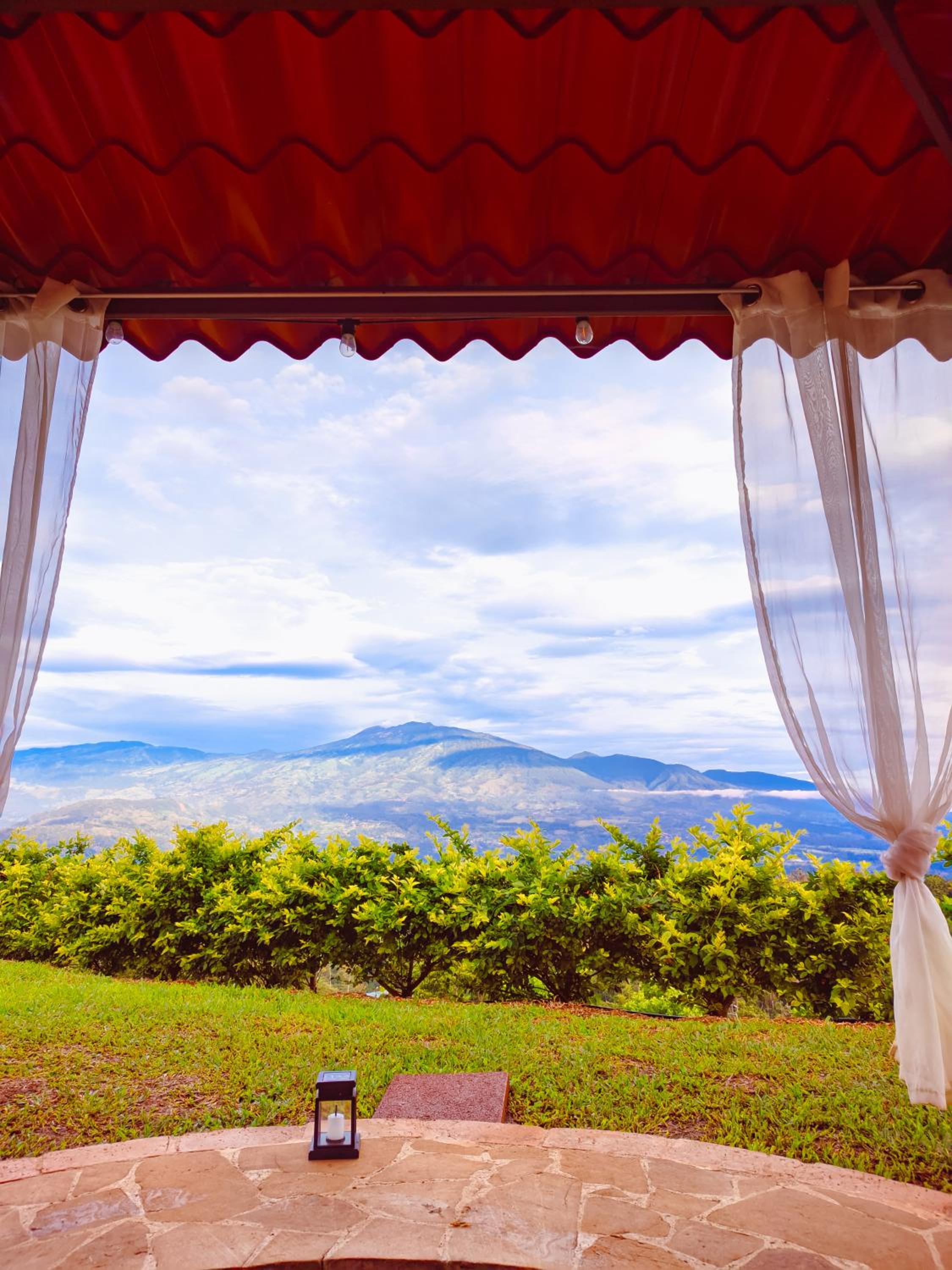 Las Colinas Glamping view 5