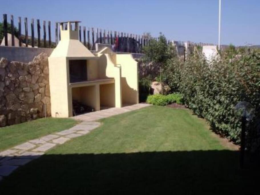 Photo 9