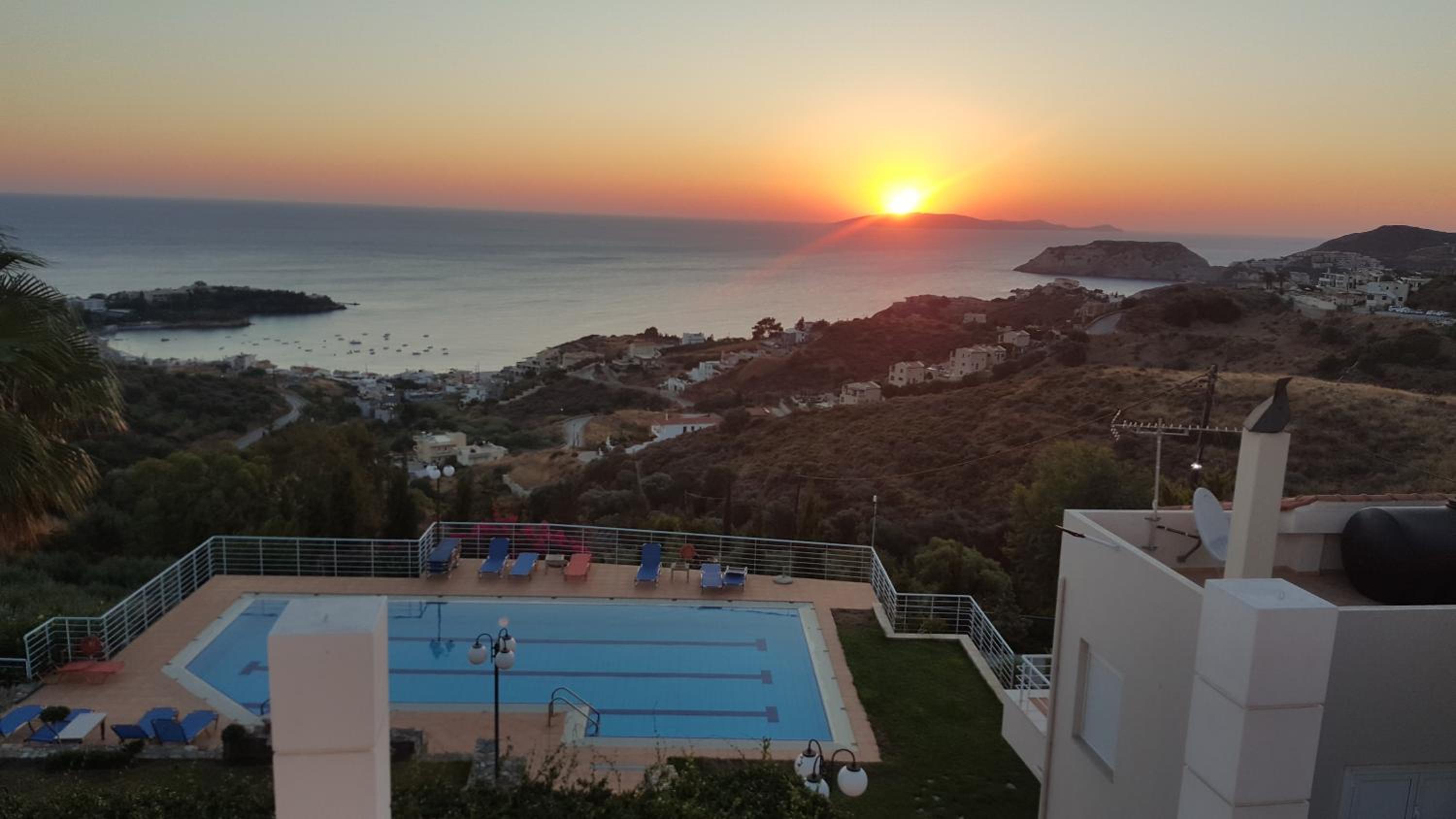 Agnanti Villas