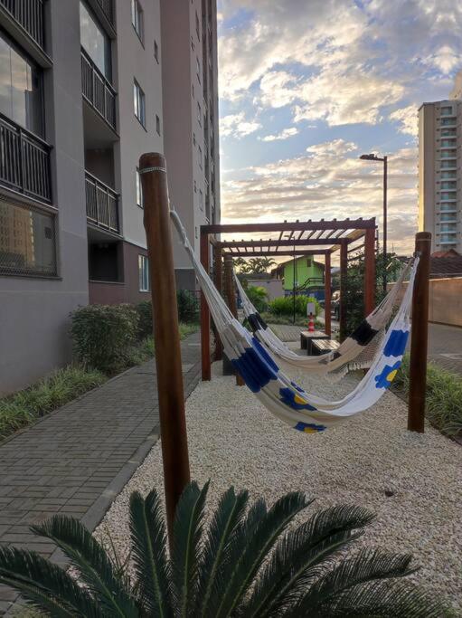 Apartamento novo 150 metros da Praia com piscina