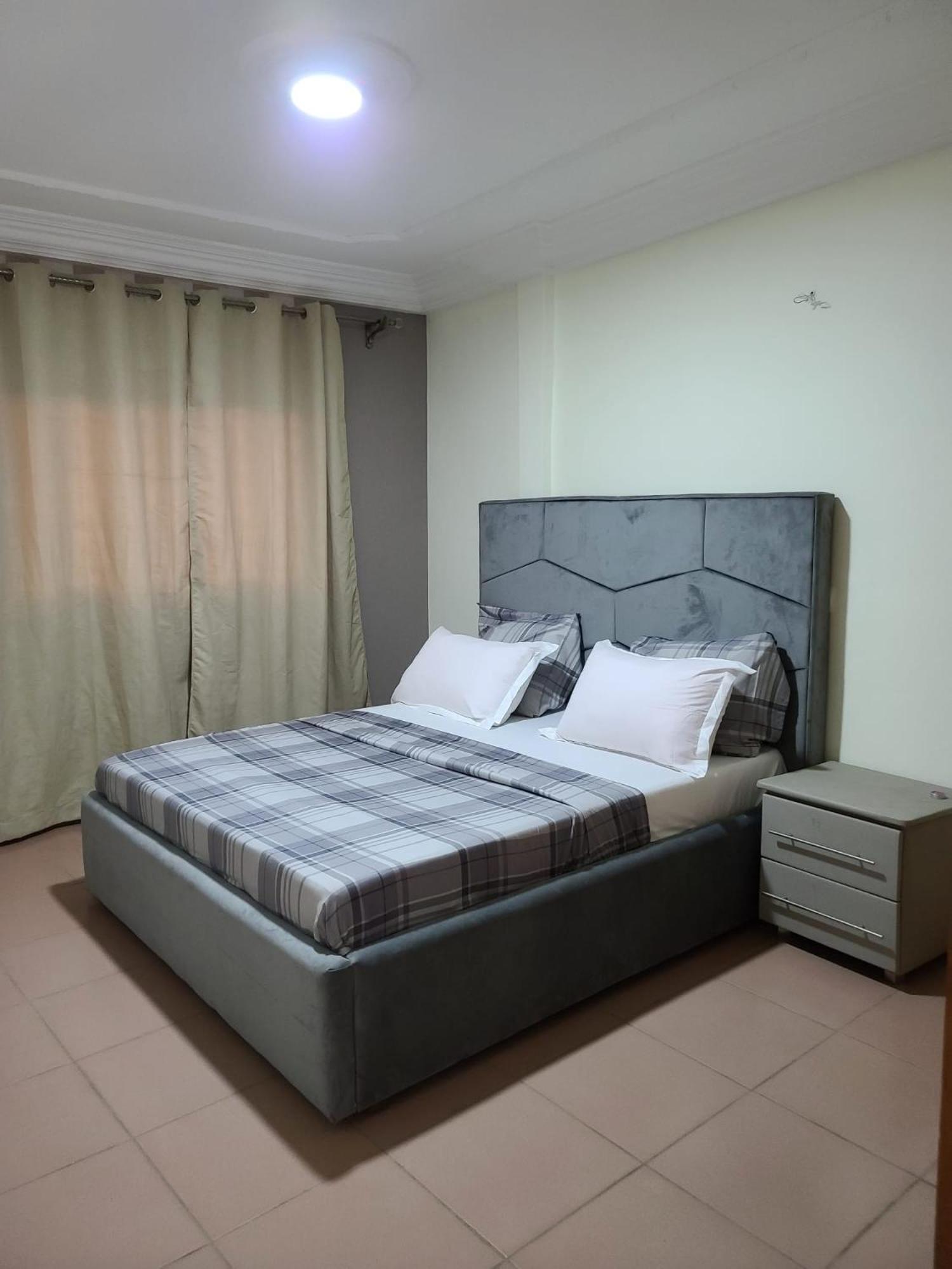LUXOR RESIDENCE YASSA DOUALA