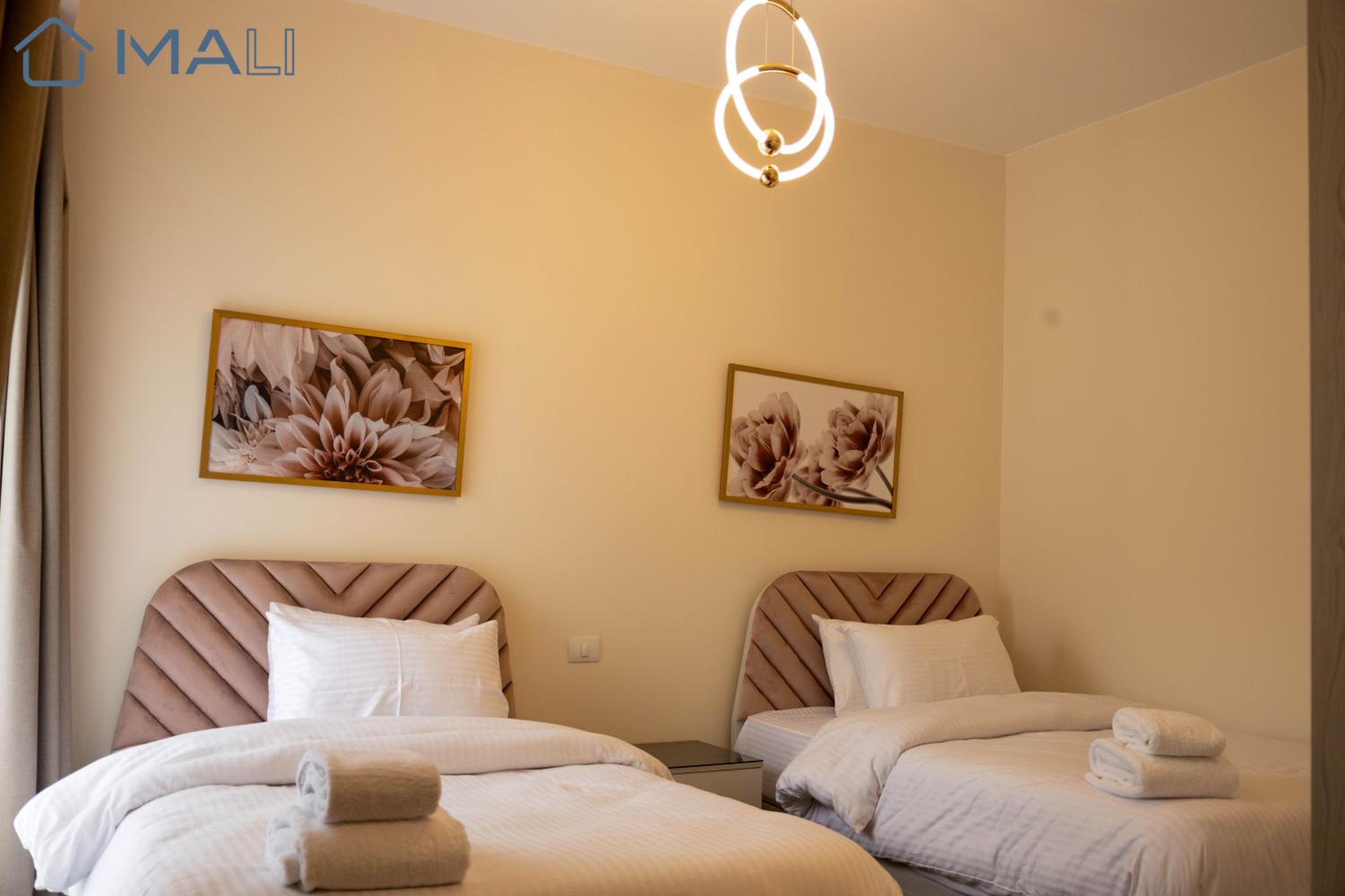 Cairo Festival Chic 3BR Apartment