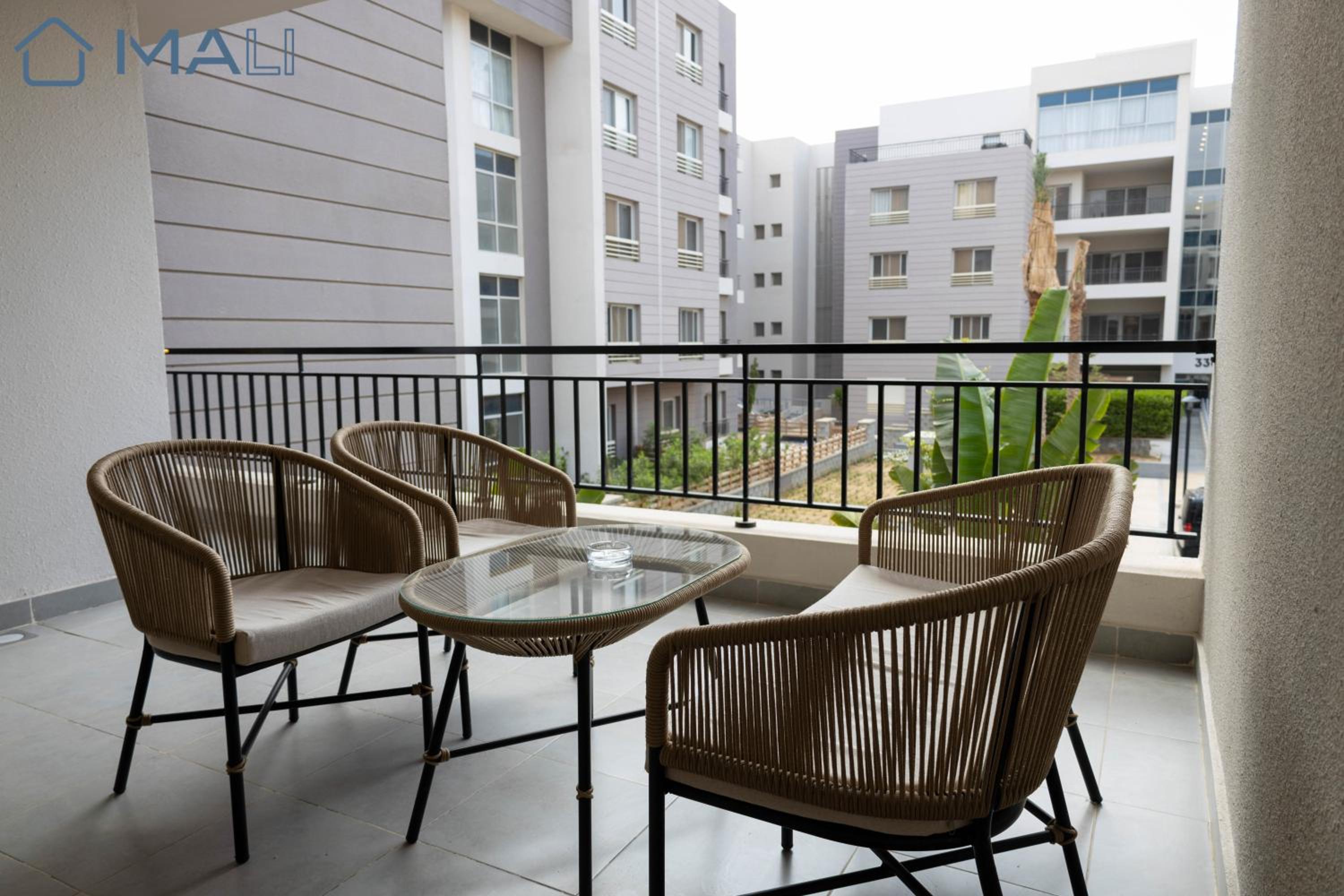 Cairo Festival Chic 3BR Apartment