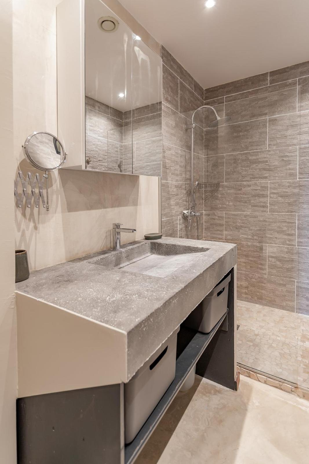 Maison Gama, 2 bdr with pool!