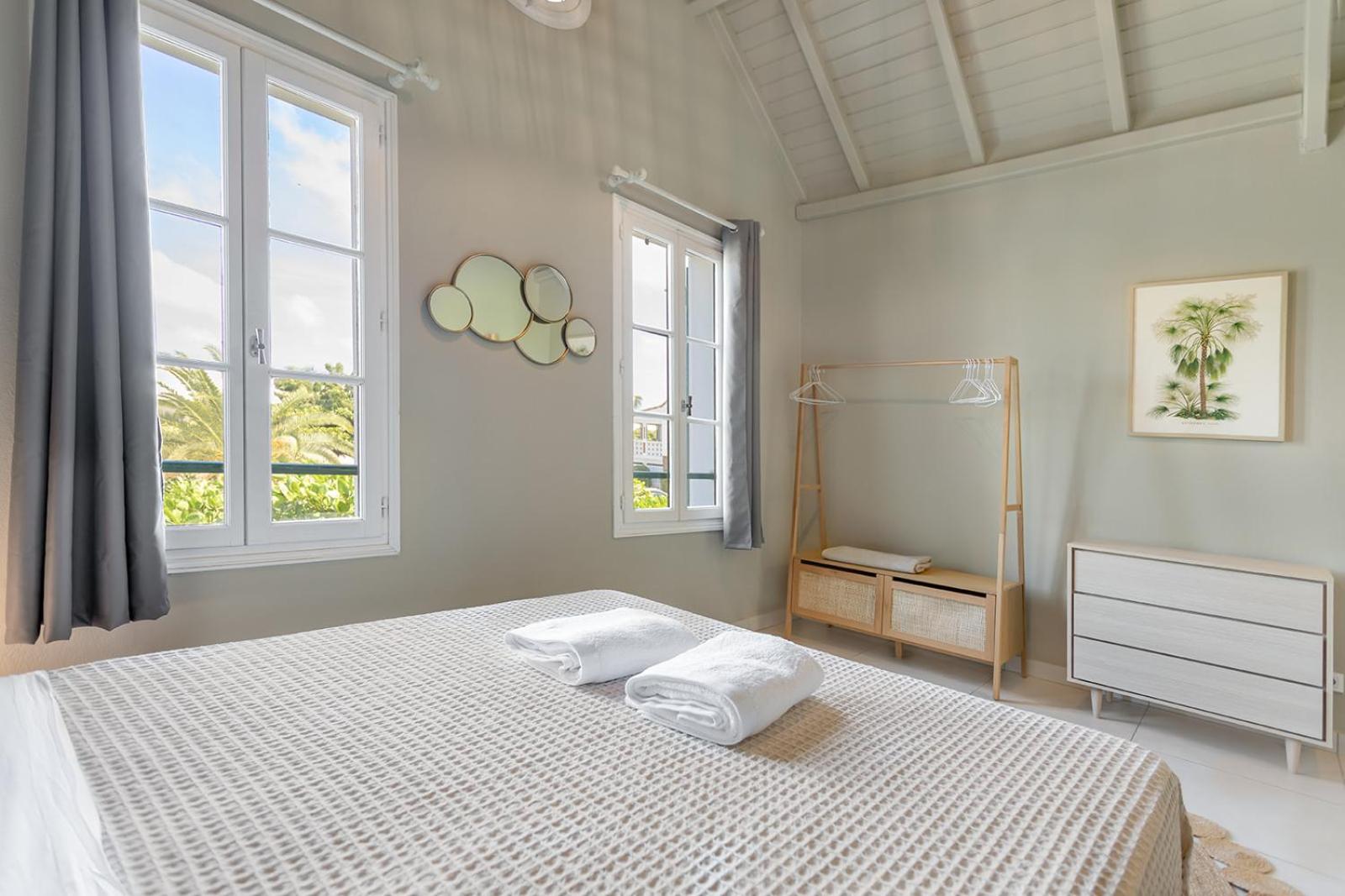 Maison Gama, 2 bdr with pool!