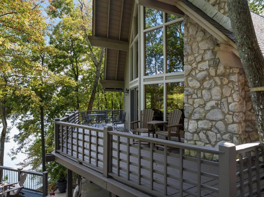 Water's Edge-Lakefront Cabin W/Dock, Views, Etc. view 4