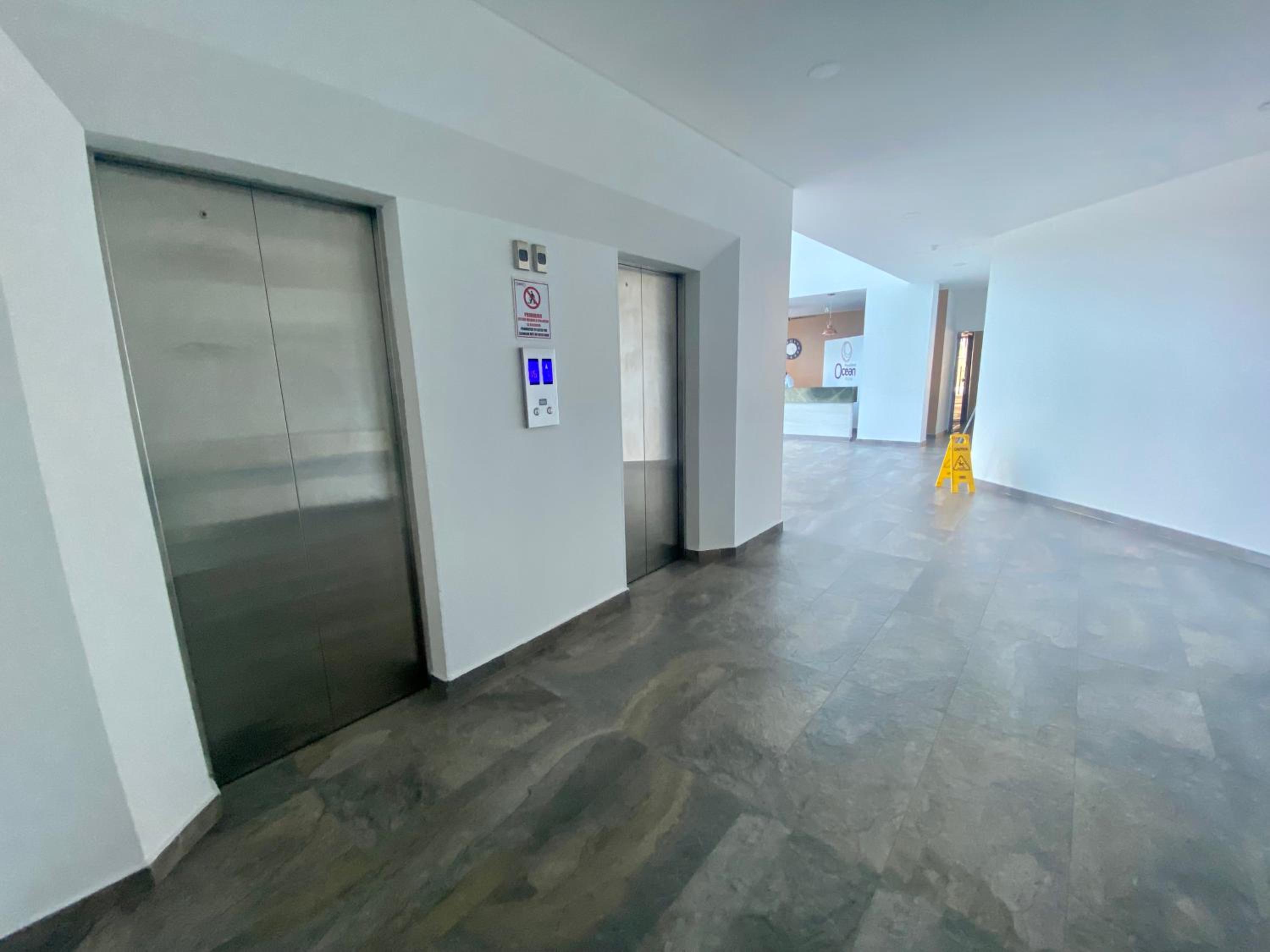 Ocean Club Apartments – Near the Sea by SOHO