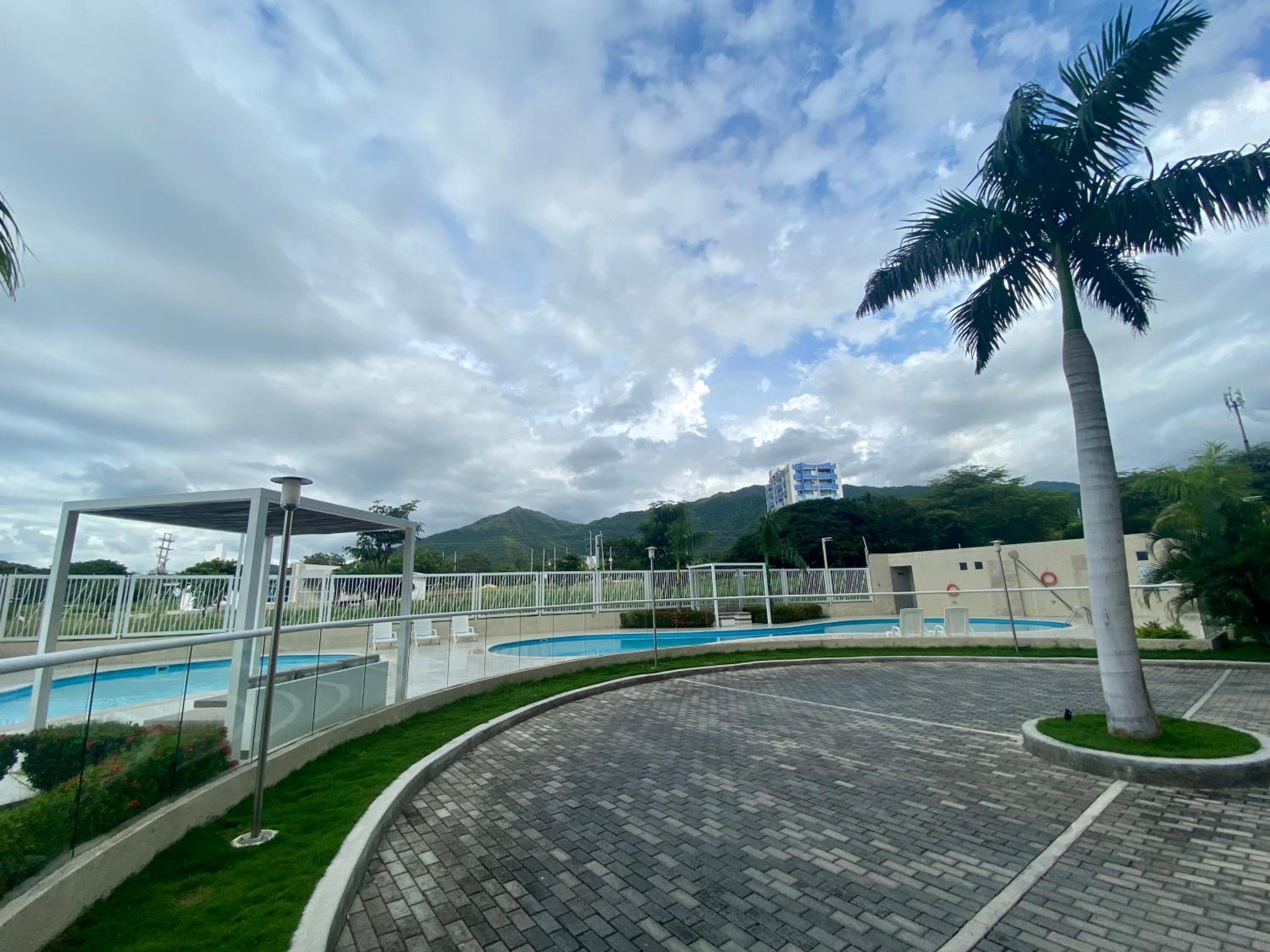 Ocean Club Apartments – Near the Sea by SOHO