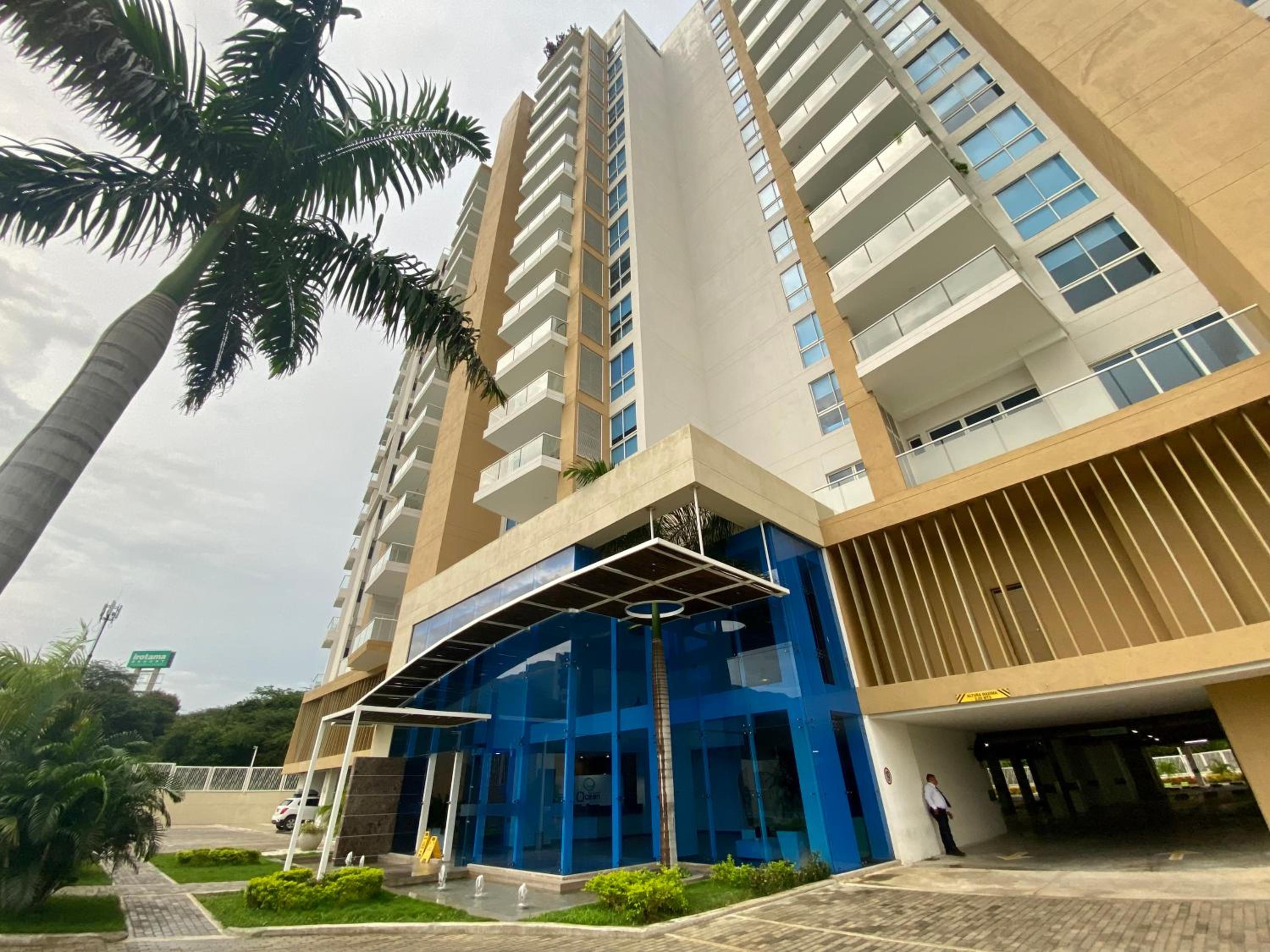 Ocean Club Apartments – Near the Sea by SOHO