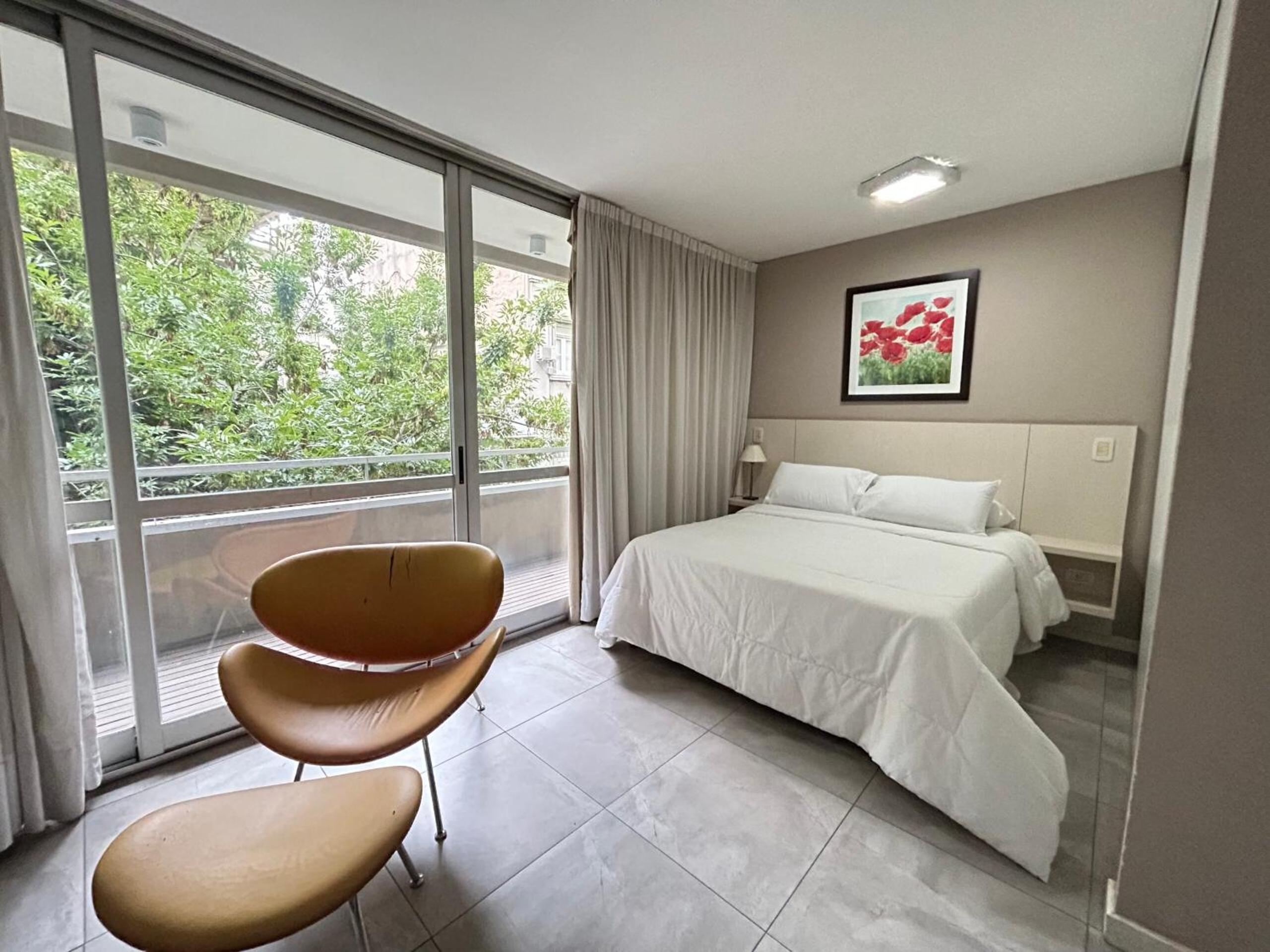 We Sleep Arenales