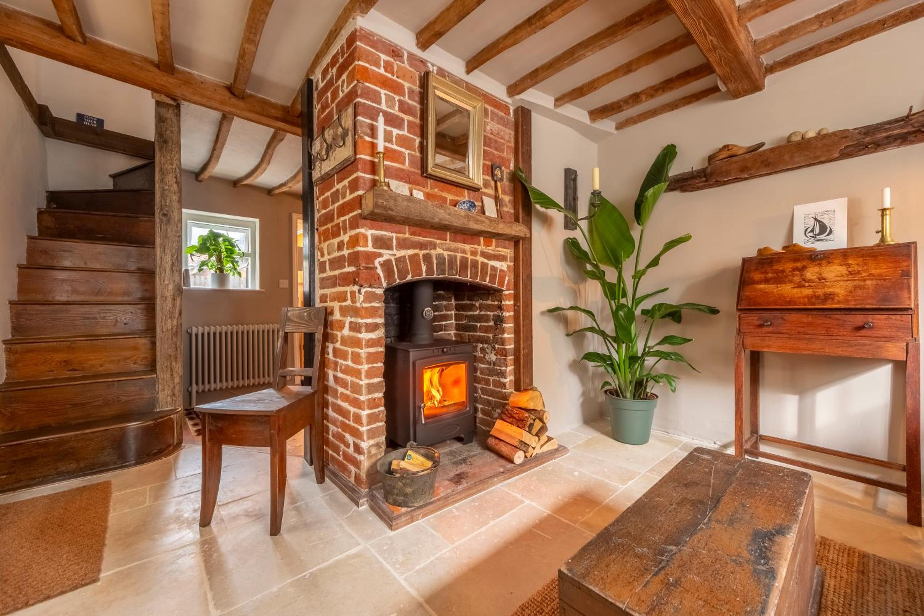 Most romantic cottage in Suffolk - Number Four view 3
