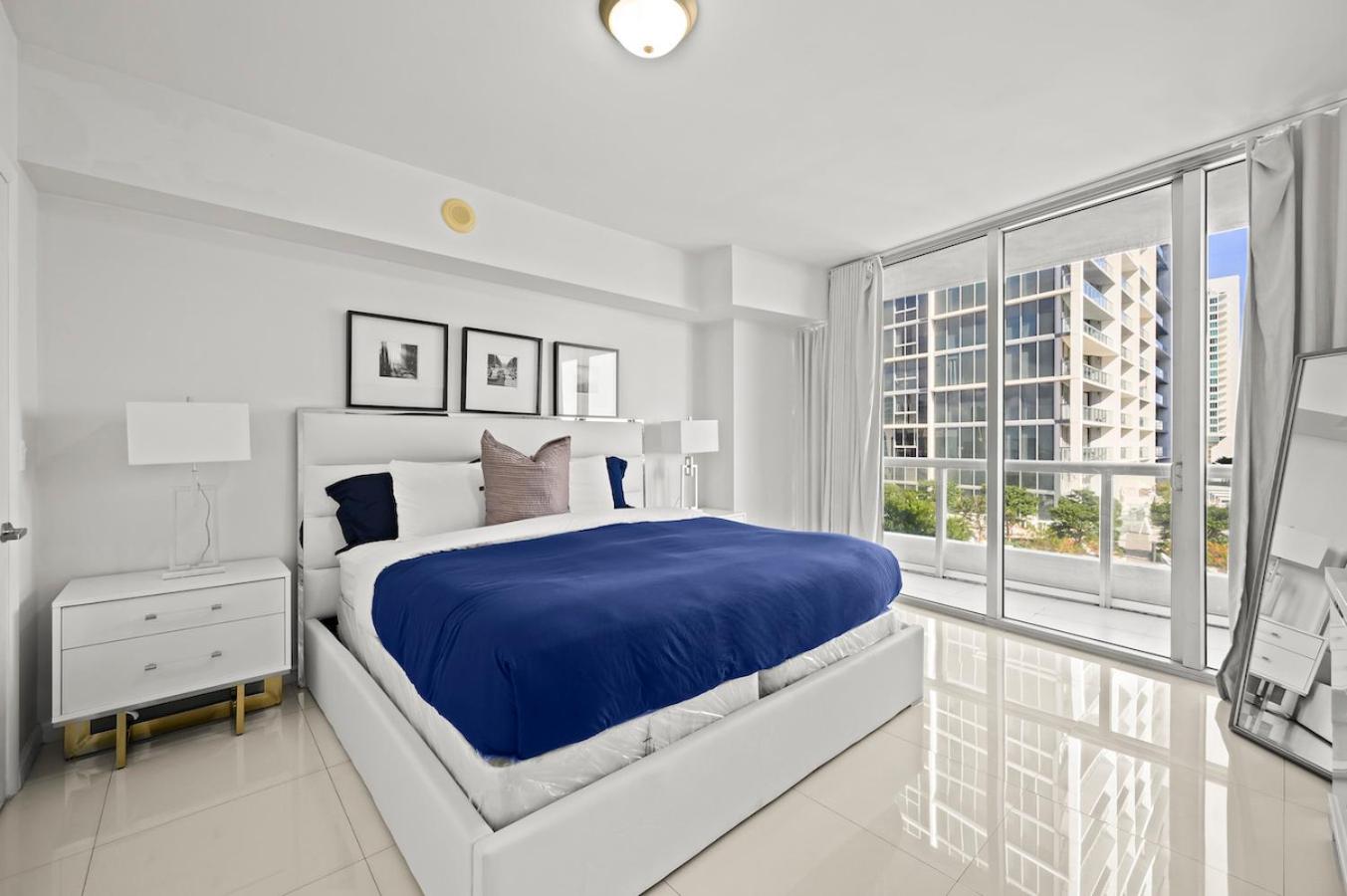 Luxury 1 BR Condo W Icon Brickell-Waterviews photo 4