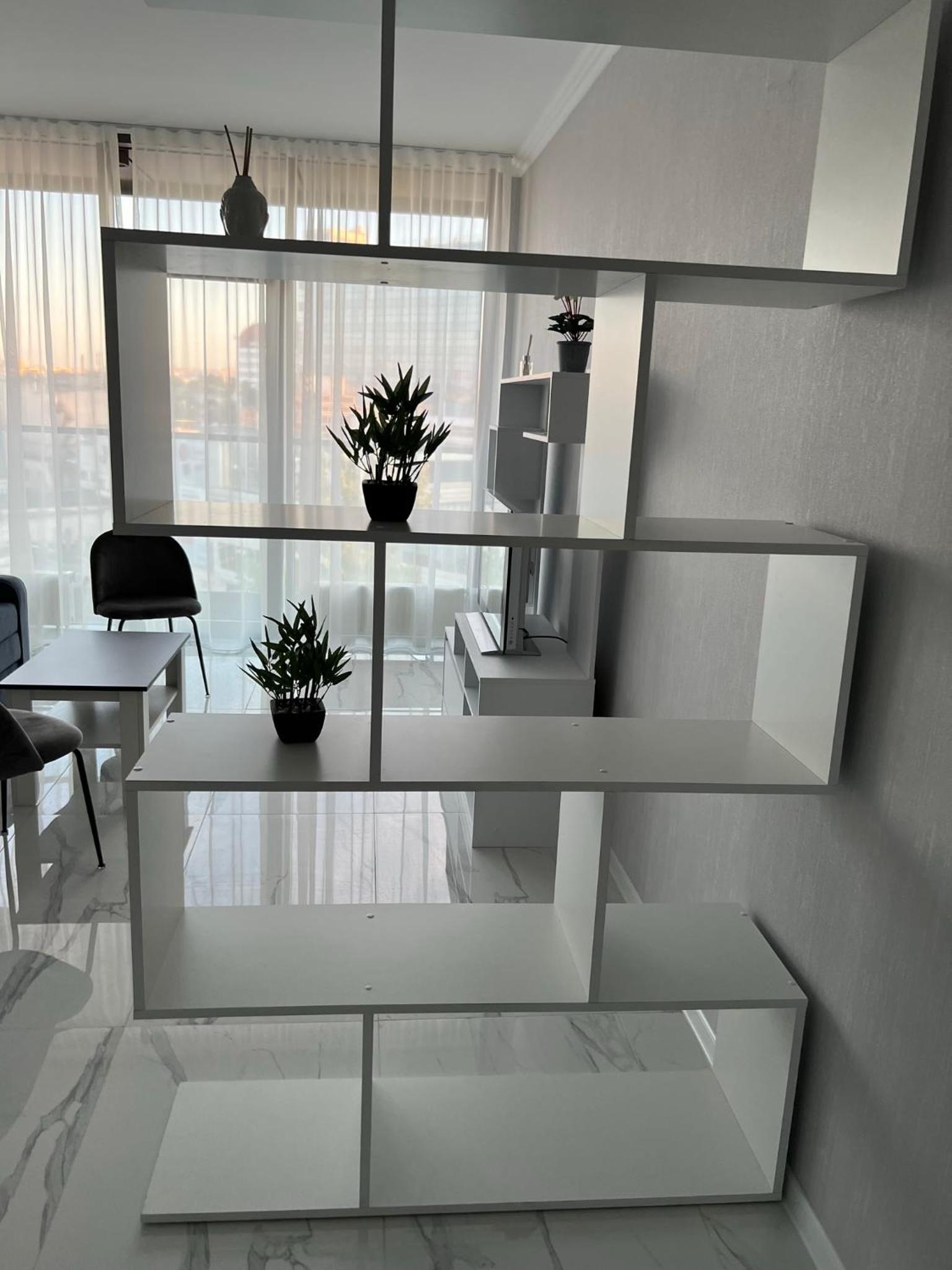 Crown Plaza Park Luxury Apartment view 2