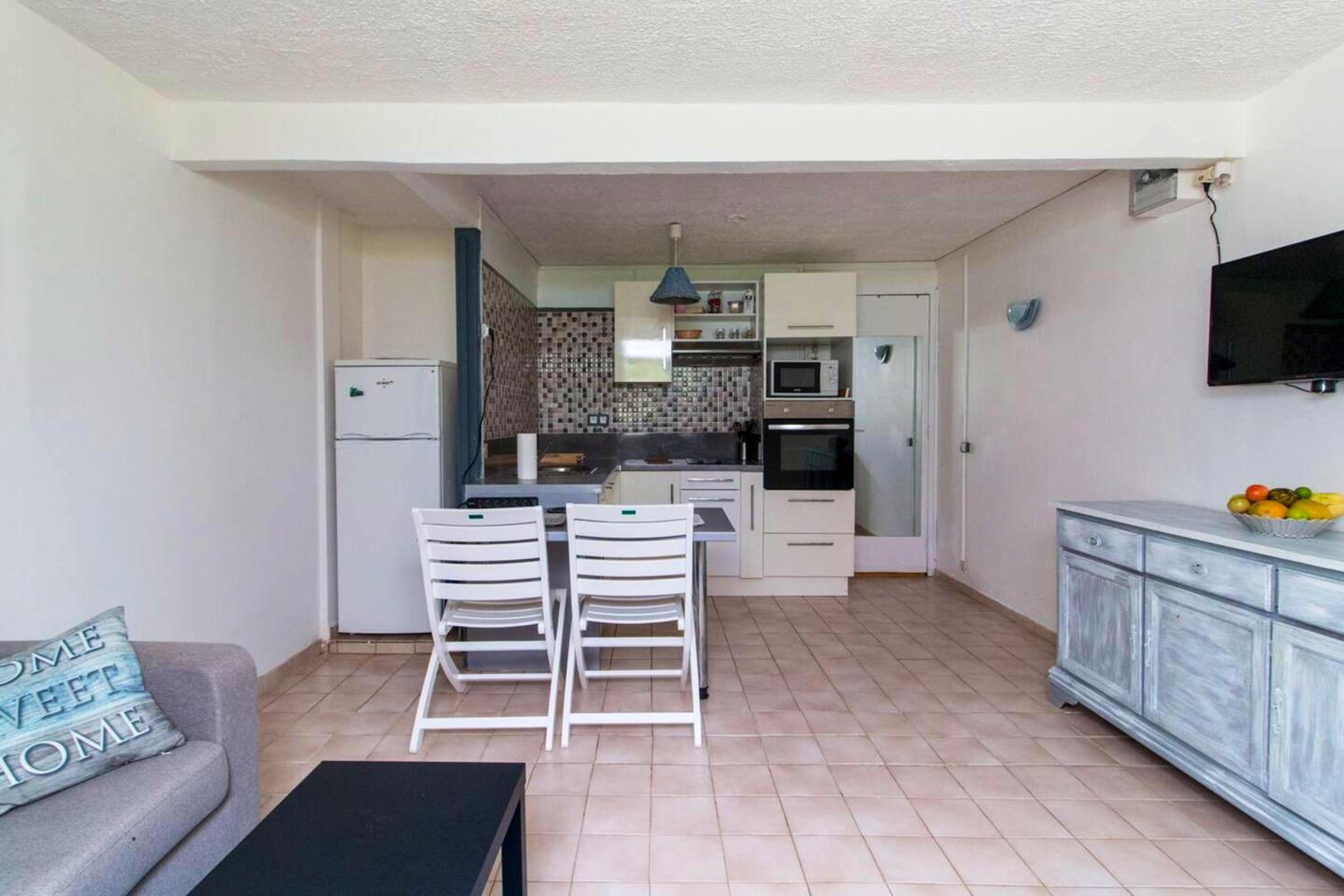 Appartement confortable au Robert avec piscine partagée, 60 m² view 5