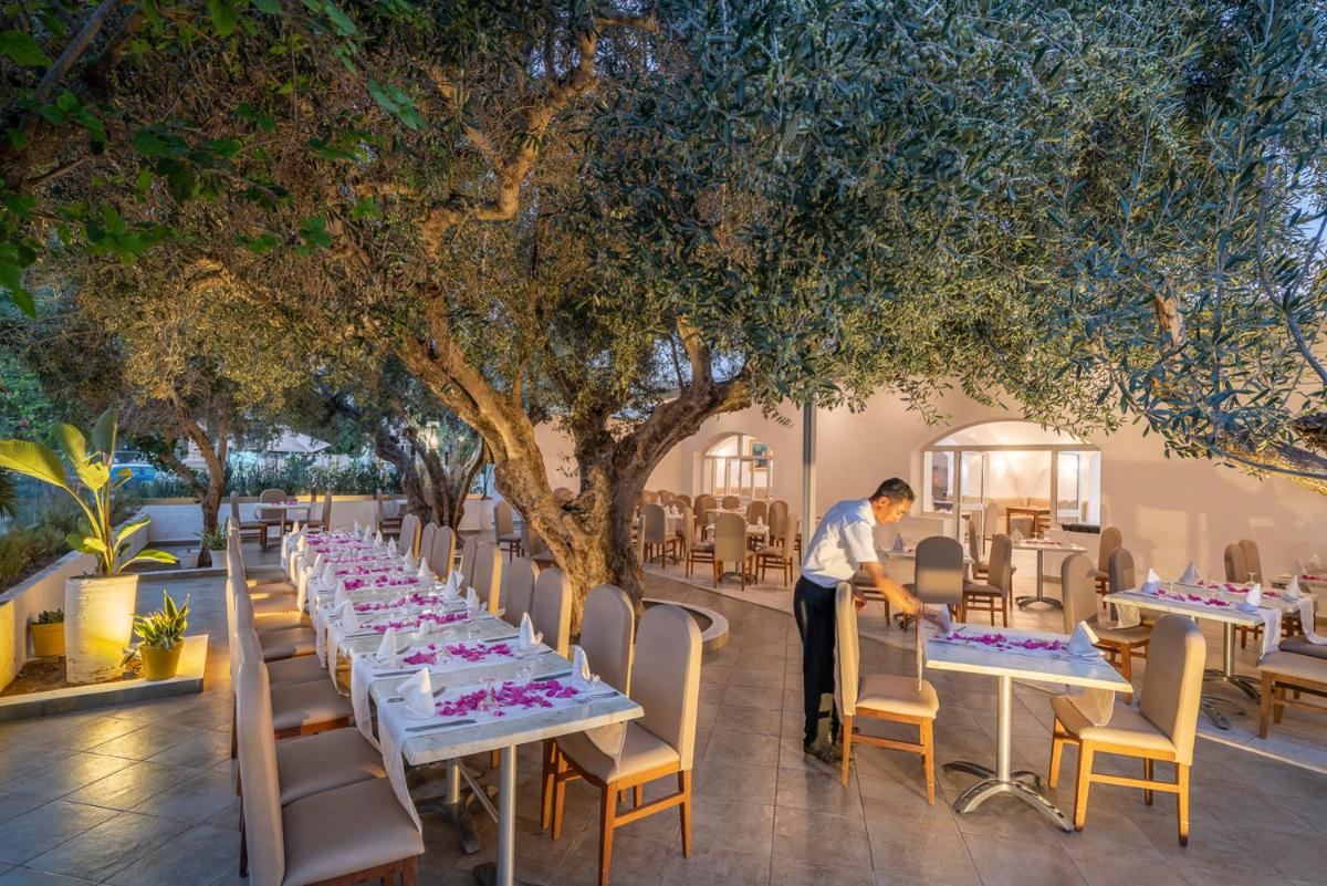 outdoor BBQ area