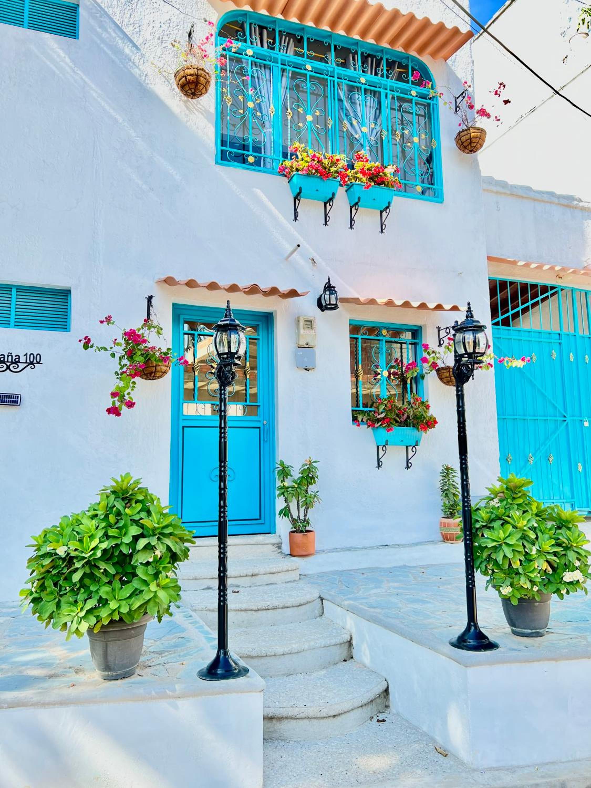 Cabaña La Aldea - Santorini Colombiano