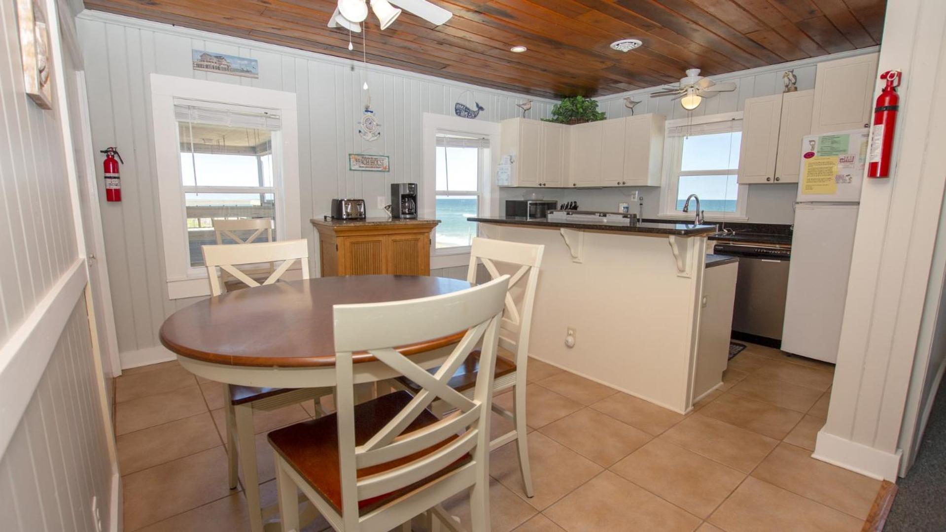 OCEANFRONT, Ocean Views, Sun Deck KH16, The Only Place