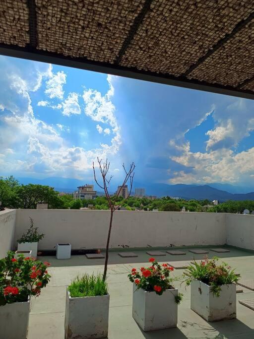 Departamento totalmente equipado excelente zona de mendoza