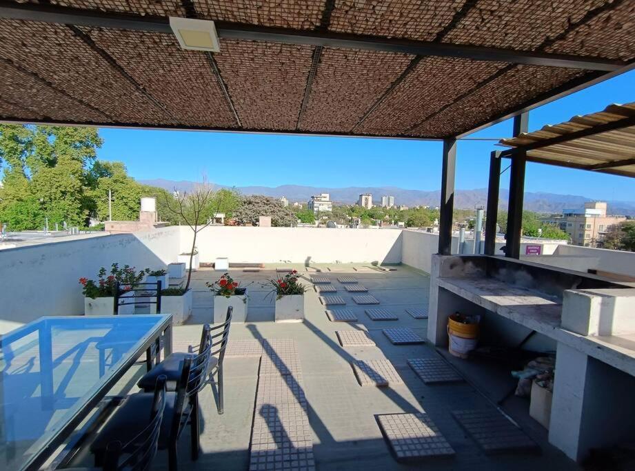 Departamento totalmente equipado excelente zona de mendoza
