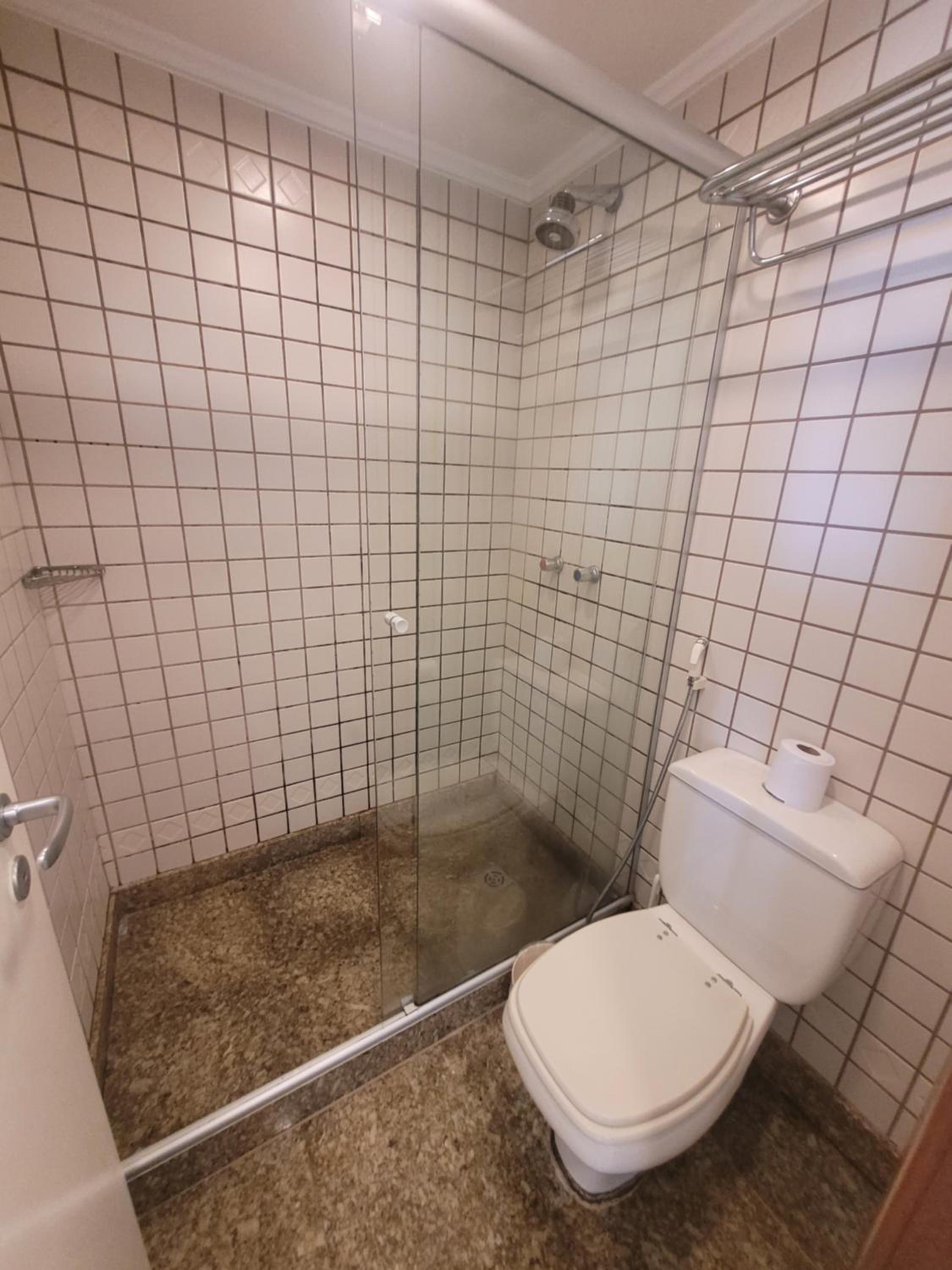 FLAT NO MERCURE BRASÍLIA LIDER, AO LADO DA ESPLANADA DOS MINISTÉRIOS, ESTÁDIO MANÉ GARRINCHA E CENTRO DE CONVENÇÕES, COM PISCINA, ACADEMIA, RESTAURANTE, RE