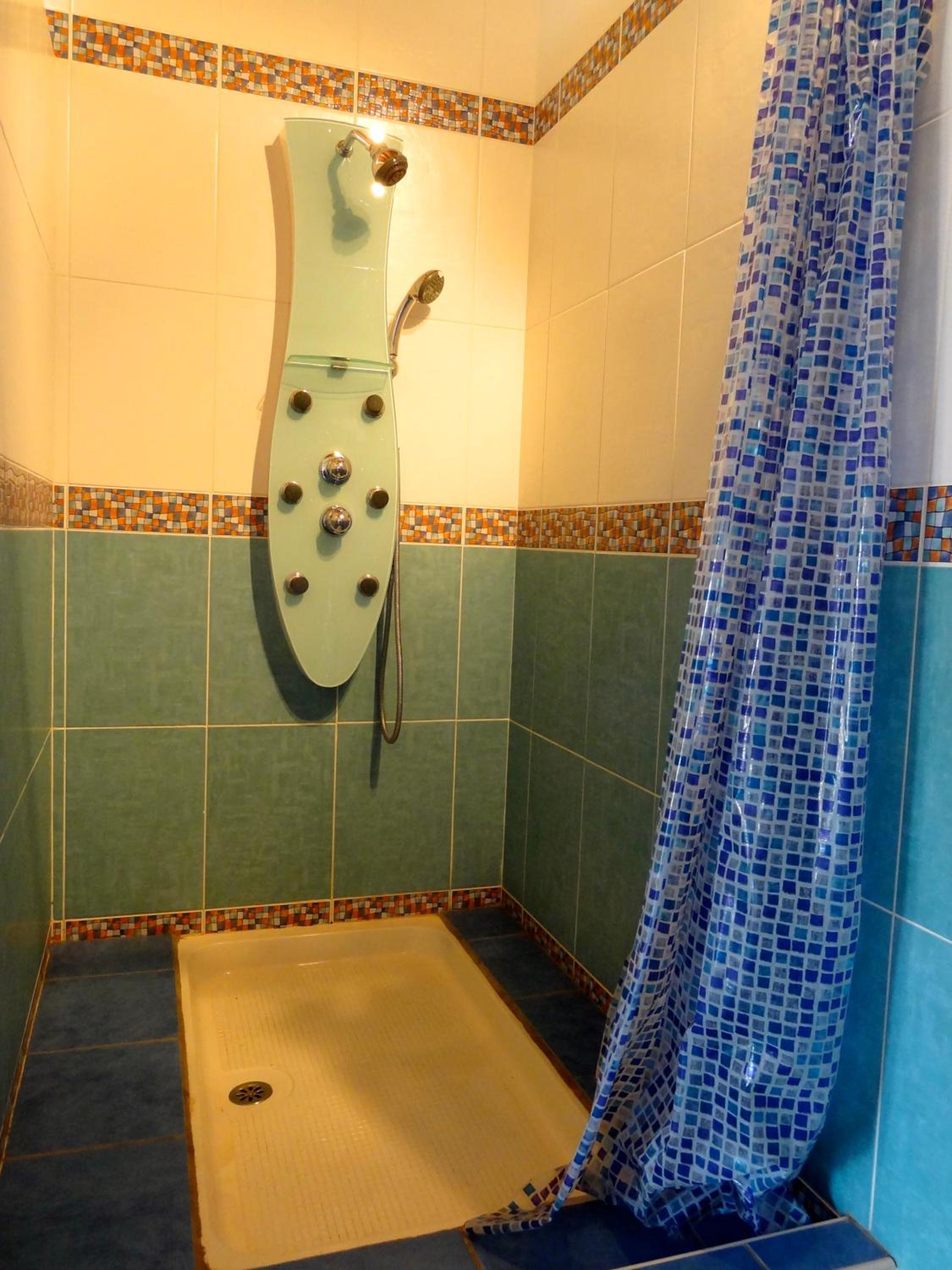 Photo 42
