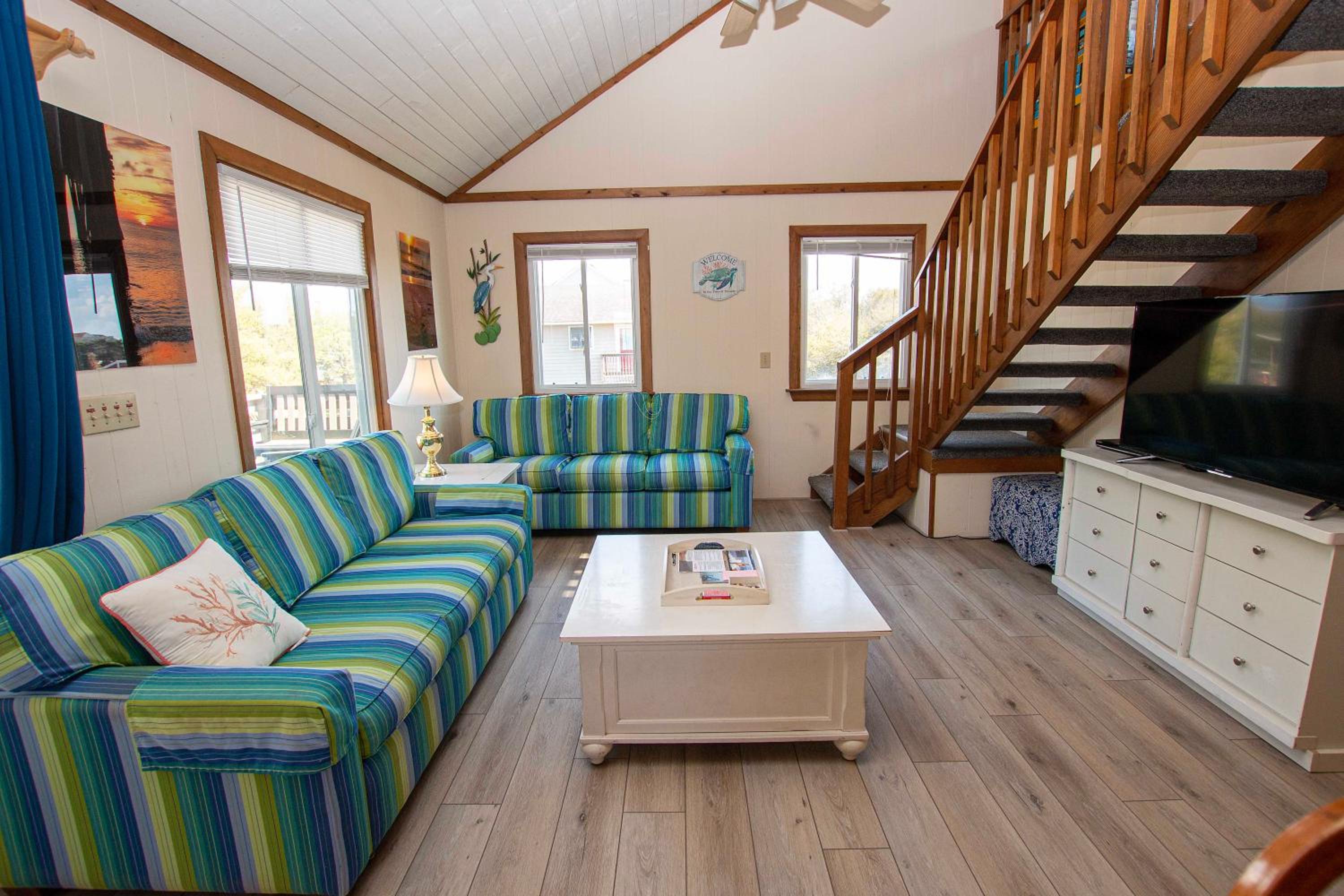 Oceanside, Private Pool, Hot Tub, MIL Suite, KH529, Sea Turtle Sunrise view 4