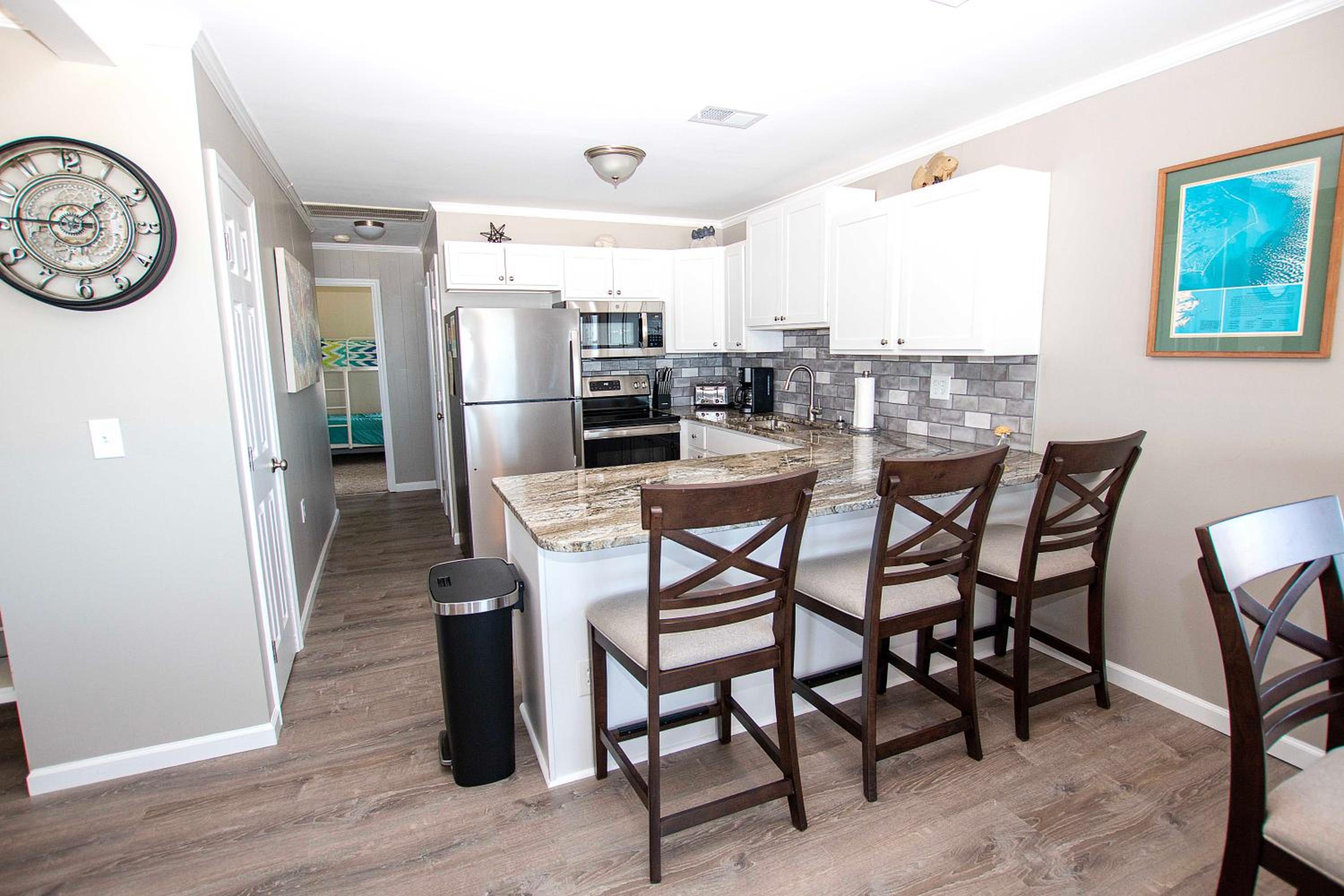 OCEANFRONT, Ocean Views, Close to Beach, Close to Shopping, KH55, Carolina Dream view 4