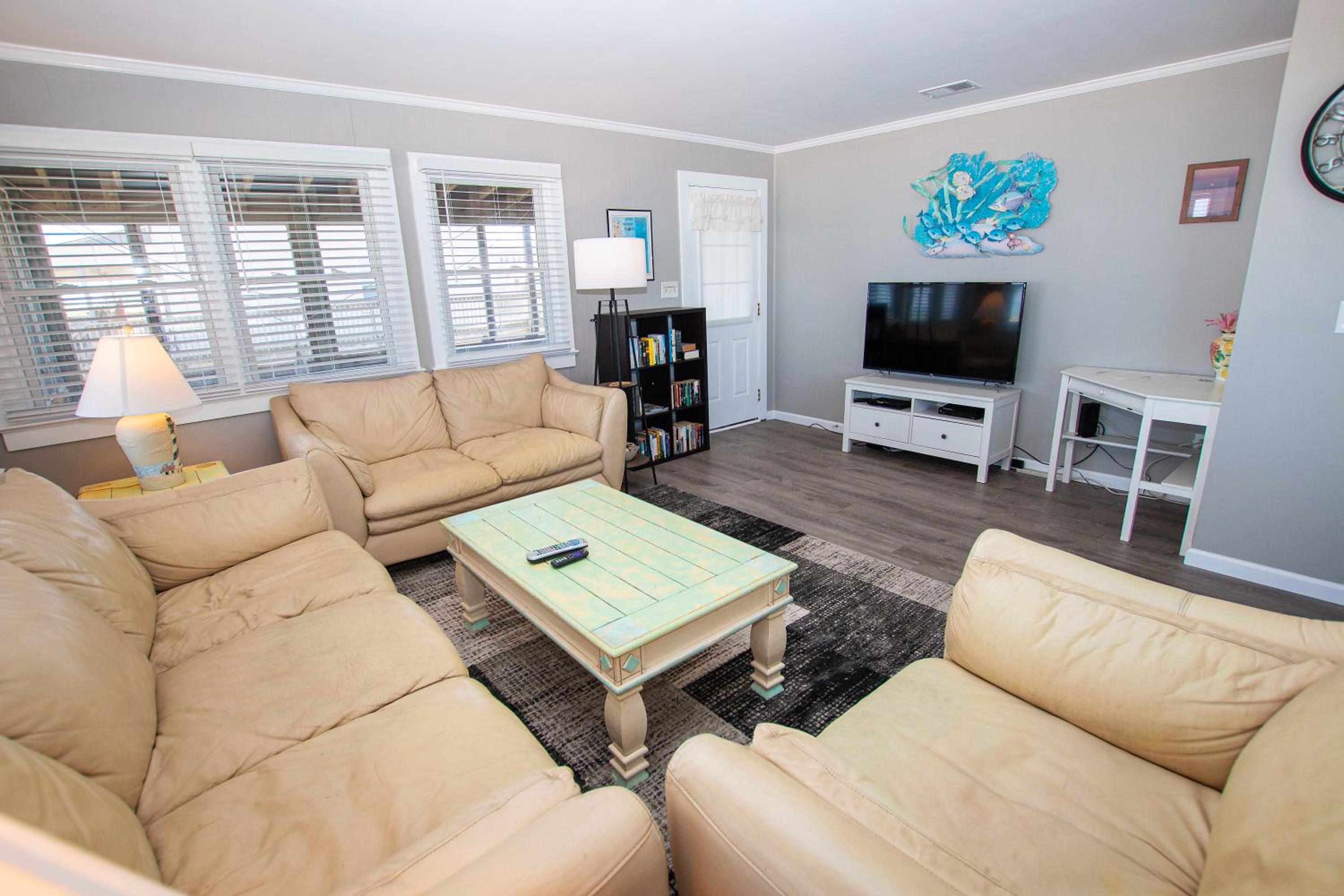OCEANFRONT, Ocean Views, Close to Beach, Close to Shopping, KH55, Carolina Dream view 5