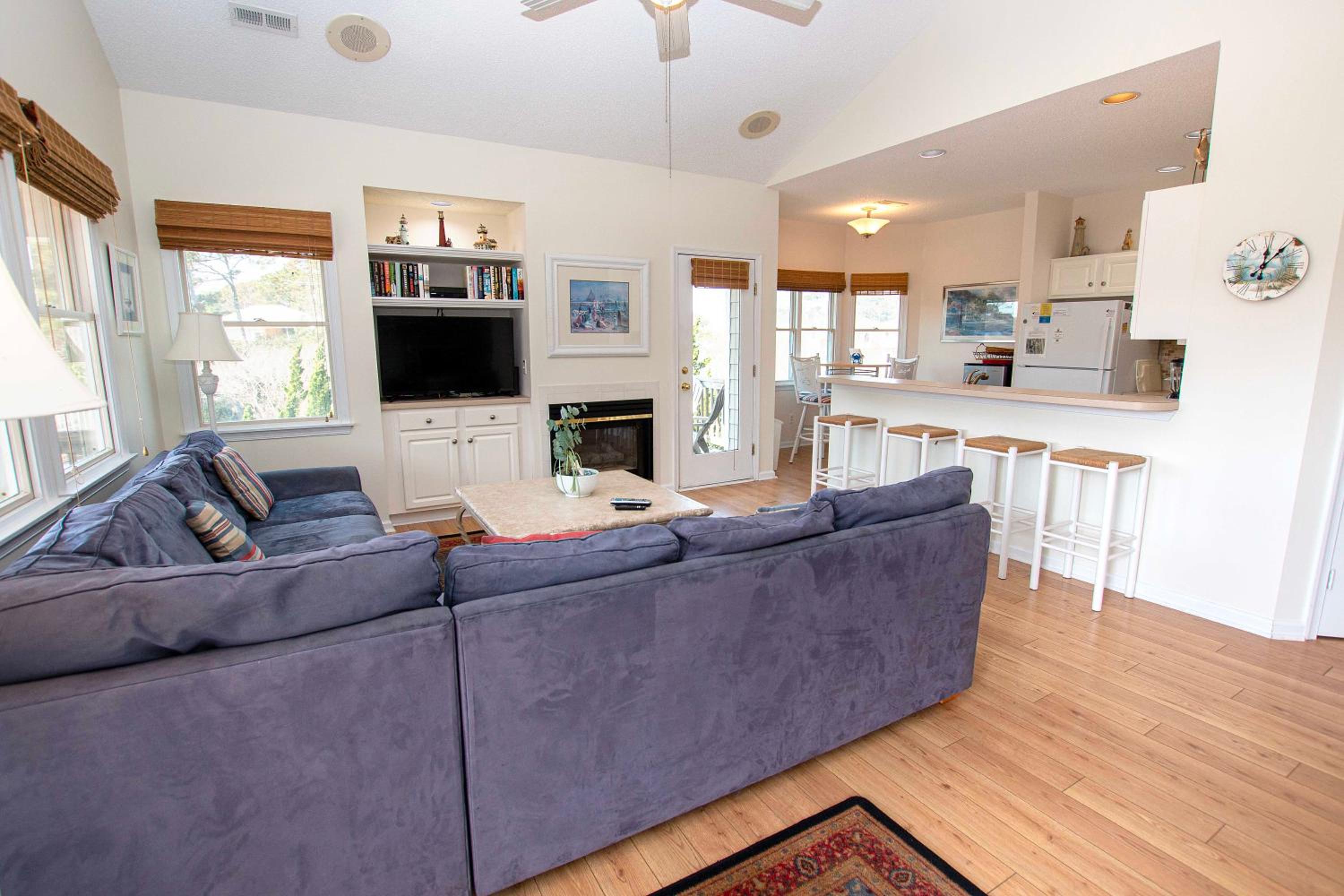 Oceanside, Community Pools, Community Seasonal Trolley, Community Tennis, M402, Bliss view 2
