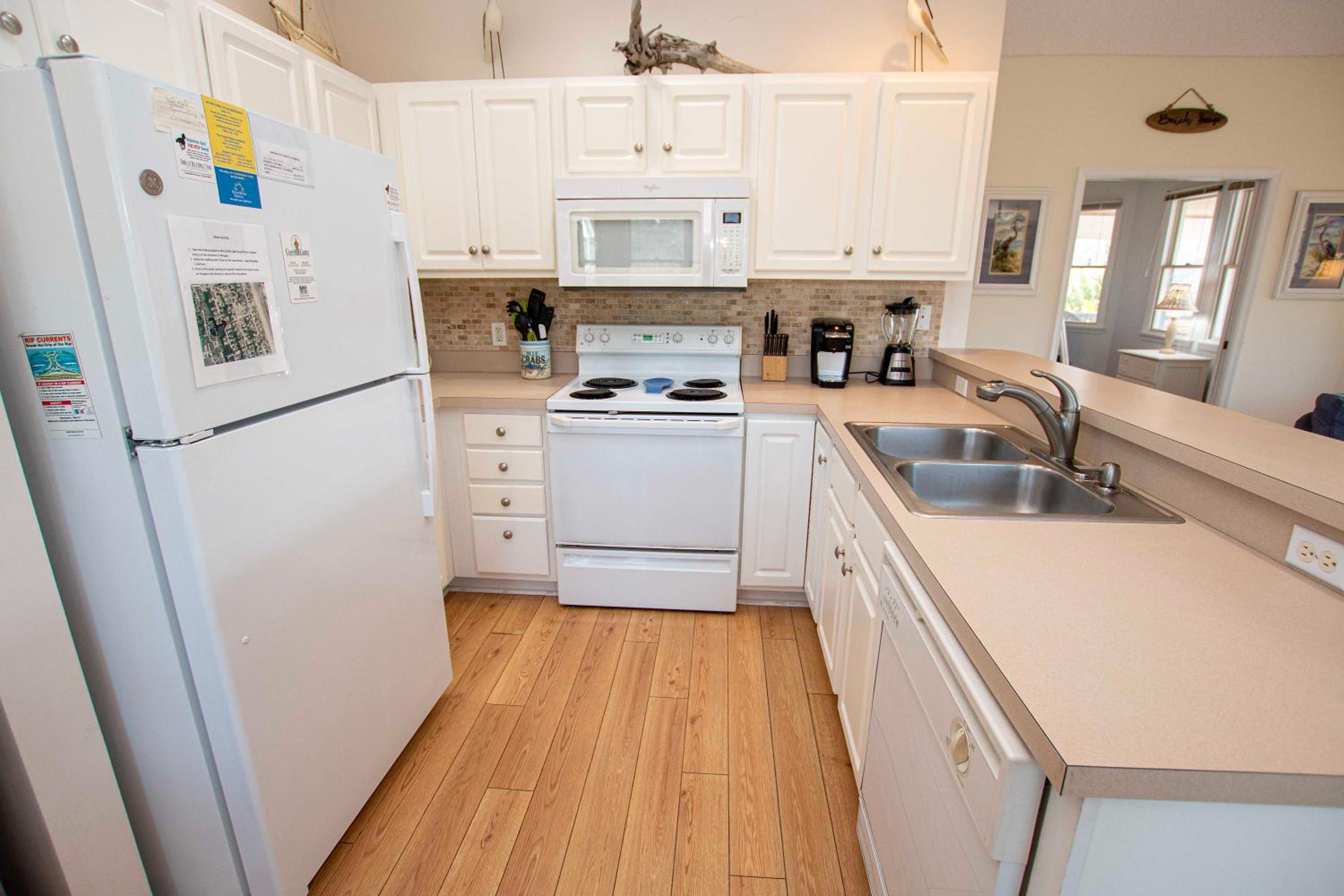 Oceanside, Community Pools, Community Seasonal Trolley, Community Tennis, M402, Bliss view 5