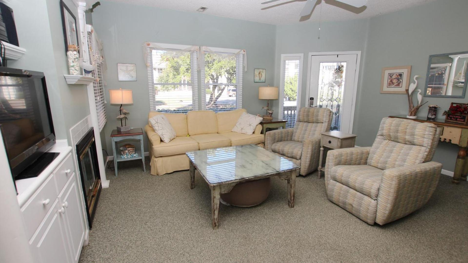 Oceanside, Community Pools, Community Tennis, M417, Lighthouse Landing view 3